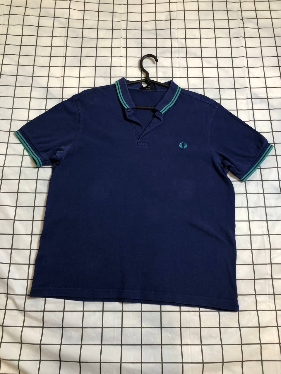Fred Perry Fred Perry Men Blue Short Sleeves Polo Shirt Size US L / EU 52-54 / 3 - 1 Thumbnail