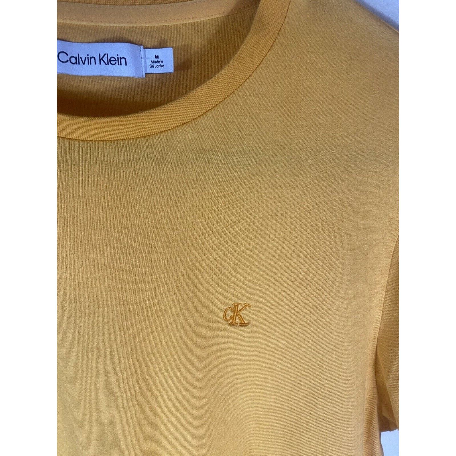 Calvin Klein Calvin Klein Raw Neck T-Shirt Shirt Short Sleeve Size M Size US M / EU 48-50 / 2 - 2 Thumbnail