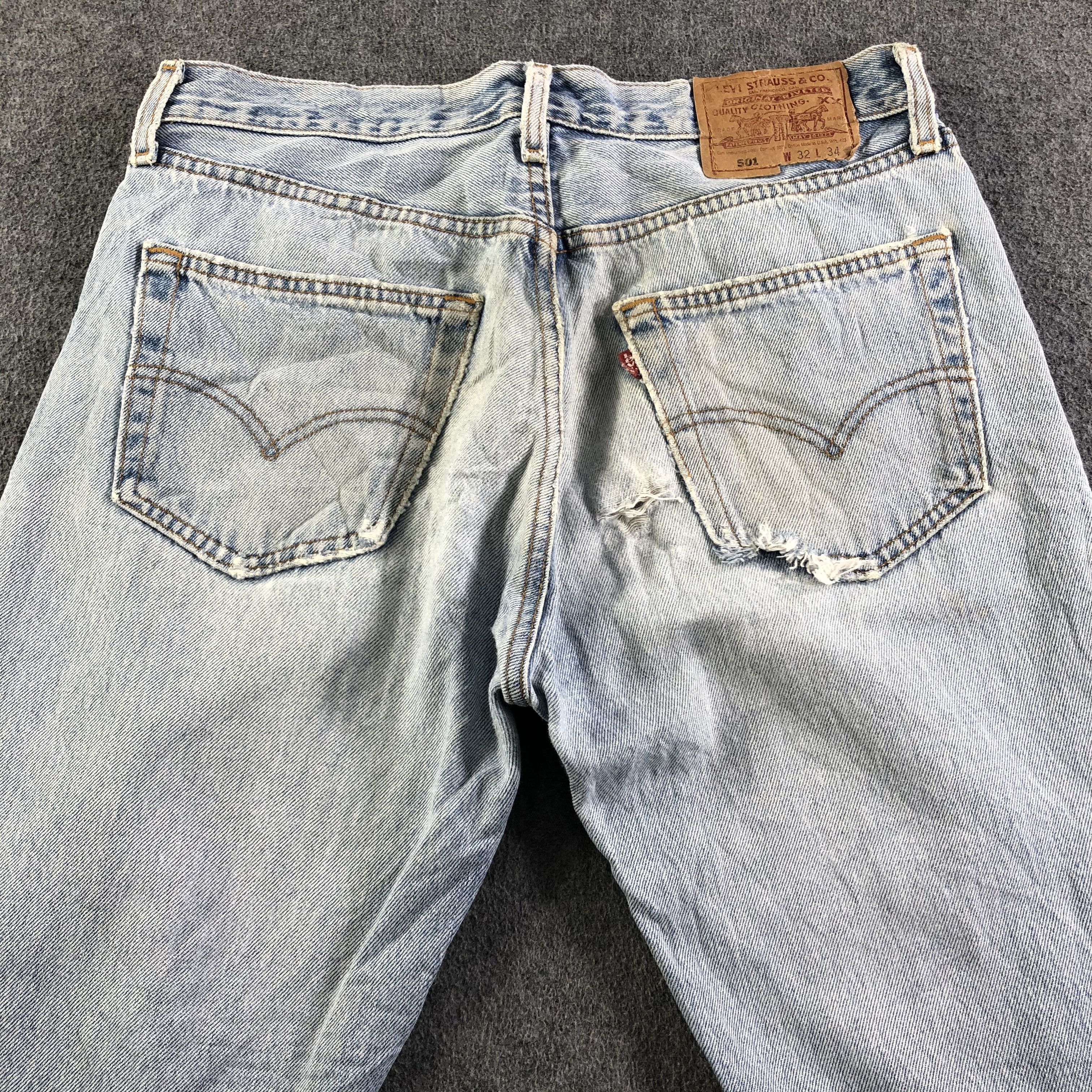 Levi's Vintage Light Wash Levis 501 Jeans-J3584 Size US 32 / EU 48 - 4 Thumbnail