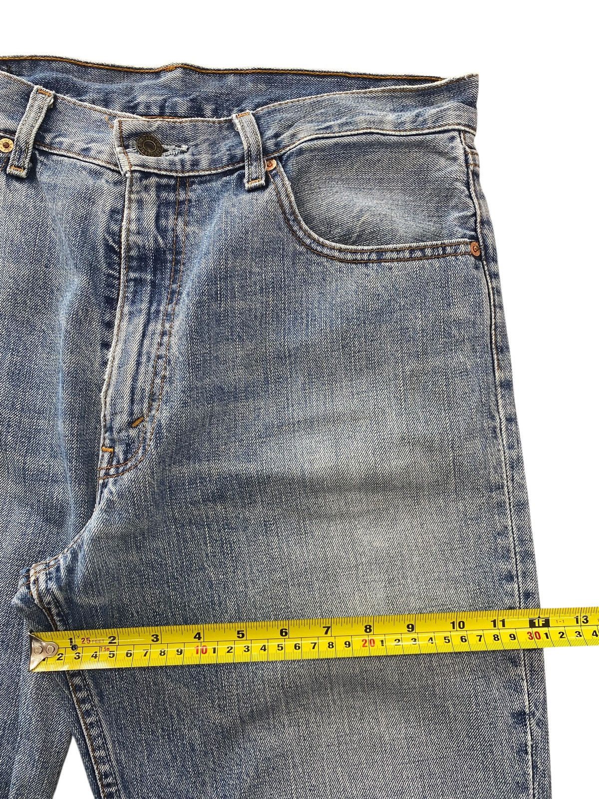 Levi's Levi’s Light Wash Straight Leg Style Jeans Size US 33 - 7 Thumbnail