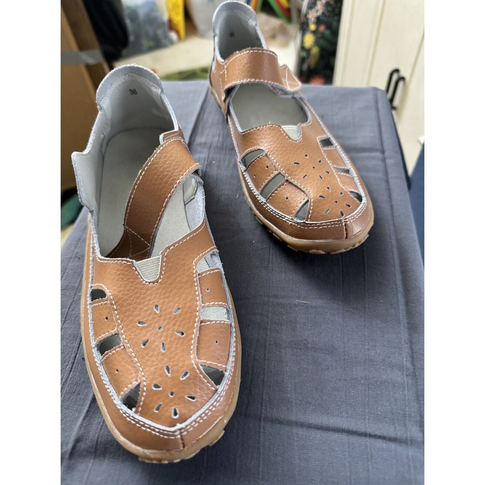 Other Women’s Faux Leather Cut-out Sandals in Yellow - 6 US/36 EU Size US 6 / IT 36 - 3 Thumbnail