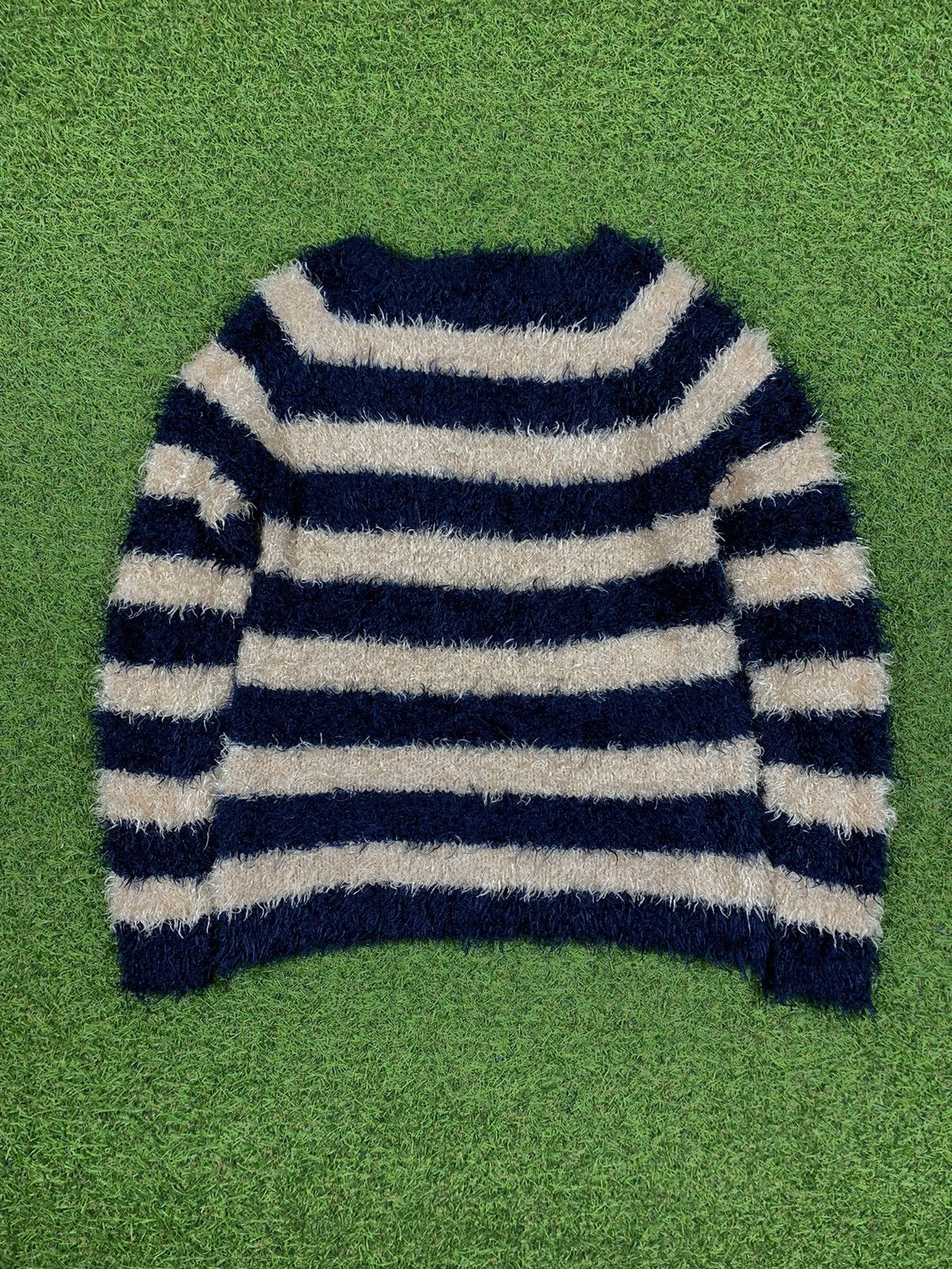 Japanese Brand × Vintage Vintage Y2K Mohair sweatshirt streetwear style Size M / US 6-8 / IT 42-44 - 3 Thumbnail