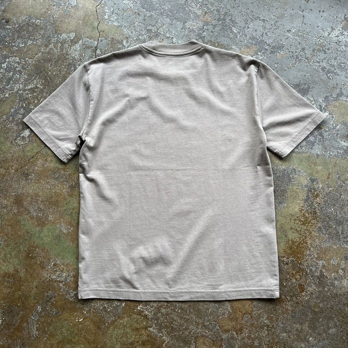 Balenciaga × Gap × Yeezy New - Size S Kanye West Yeezy Gap Light Grey Tee Shirt Size US S / EU 44-46 / 1 - 3 Thumbnail