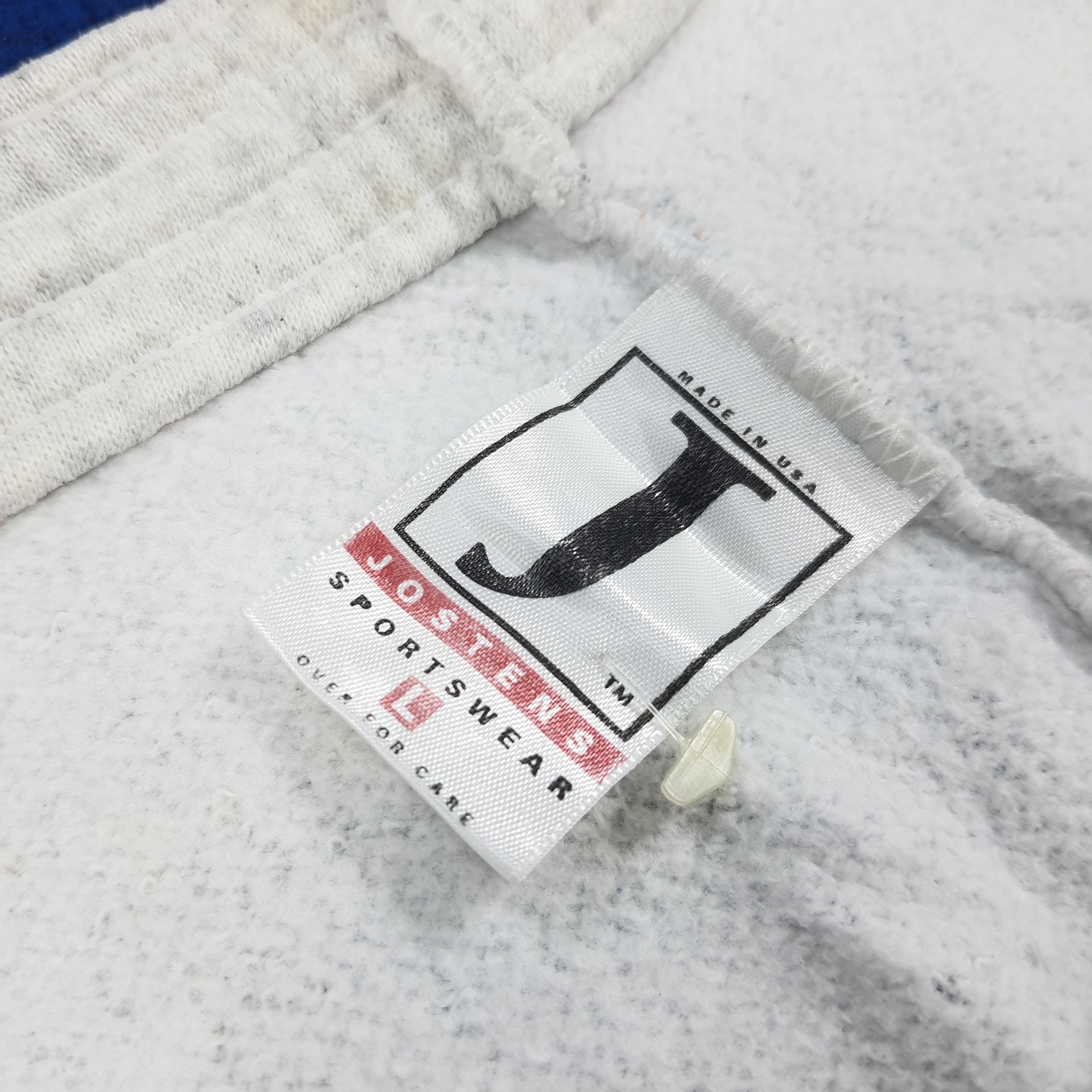NBA × Vintage Vintage NBA World Champs Chicago Bulls Sweatpants Size US 35 - 5 Thumbnail
