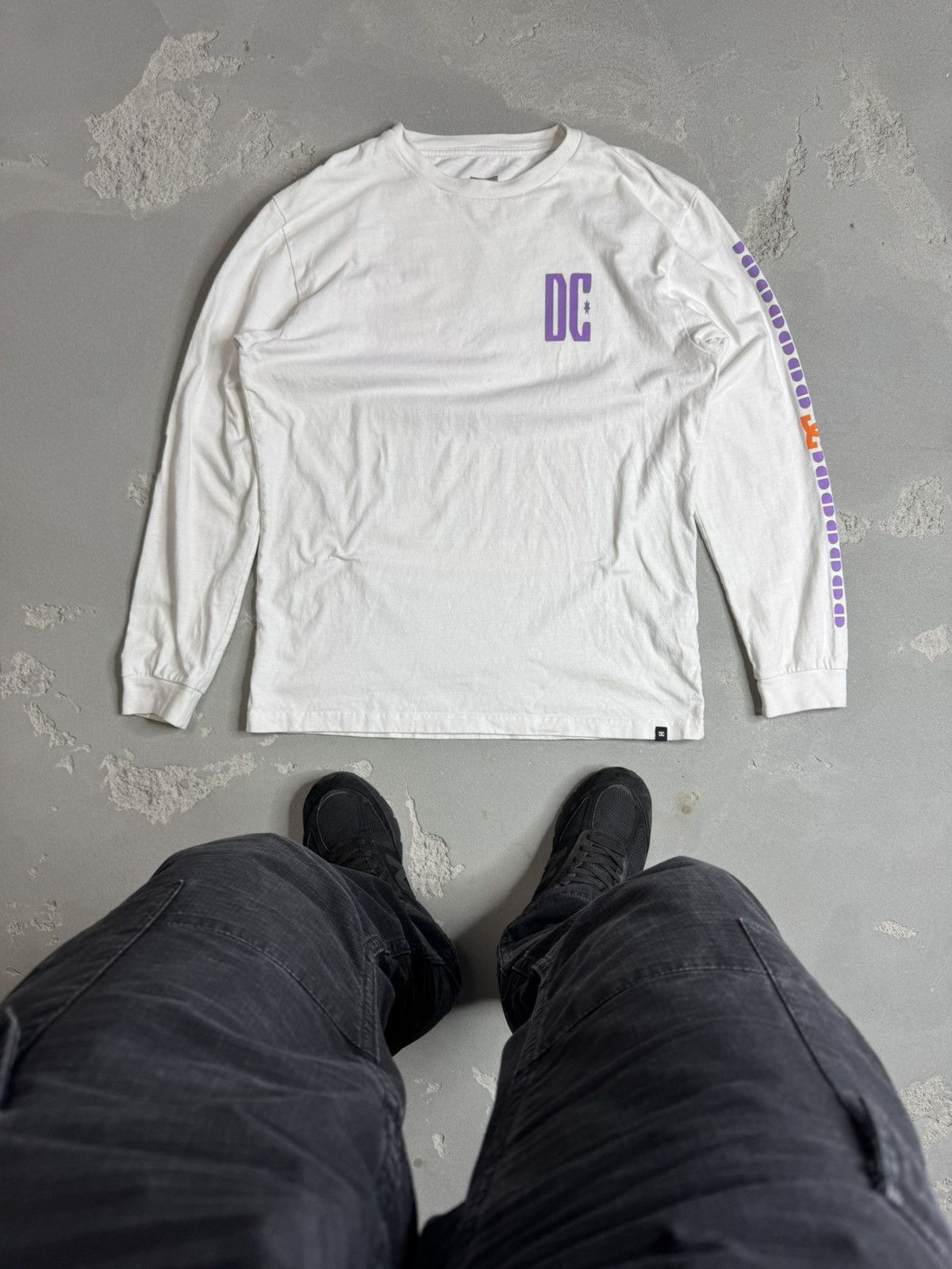 DC dc skate long sleeve grunge Size US M / EU 48-50 / 2 - 1 Thumbnail
