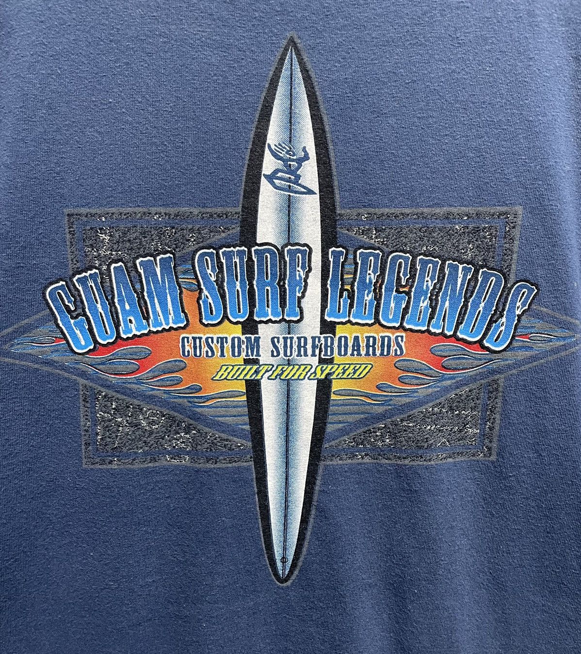 Vintage Vintage Y2K Guam Surf Legend Tee Size US M / EU 48-50 / 2 - 5 Thumbnail