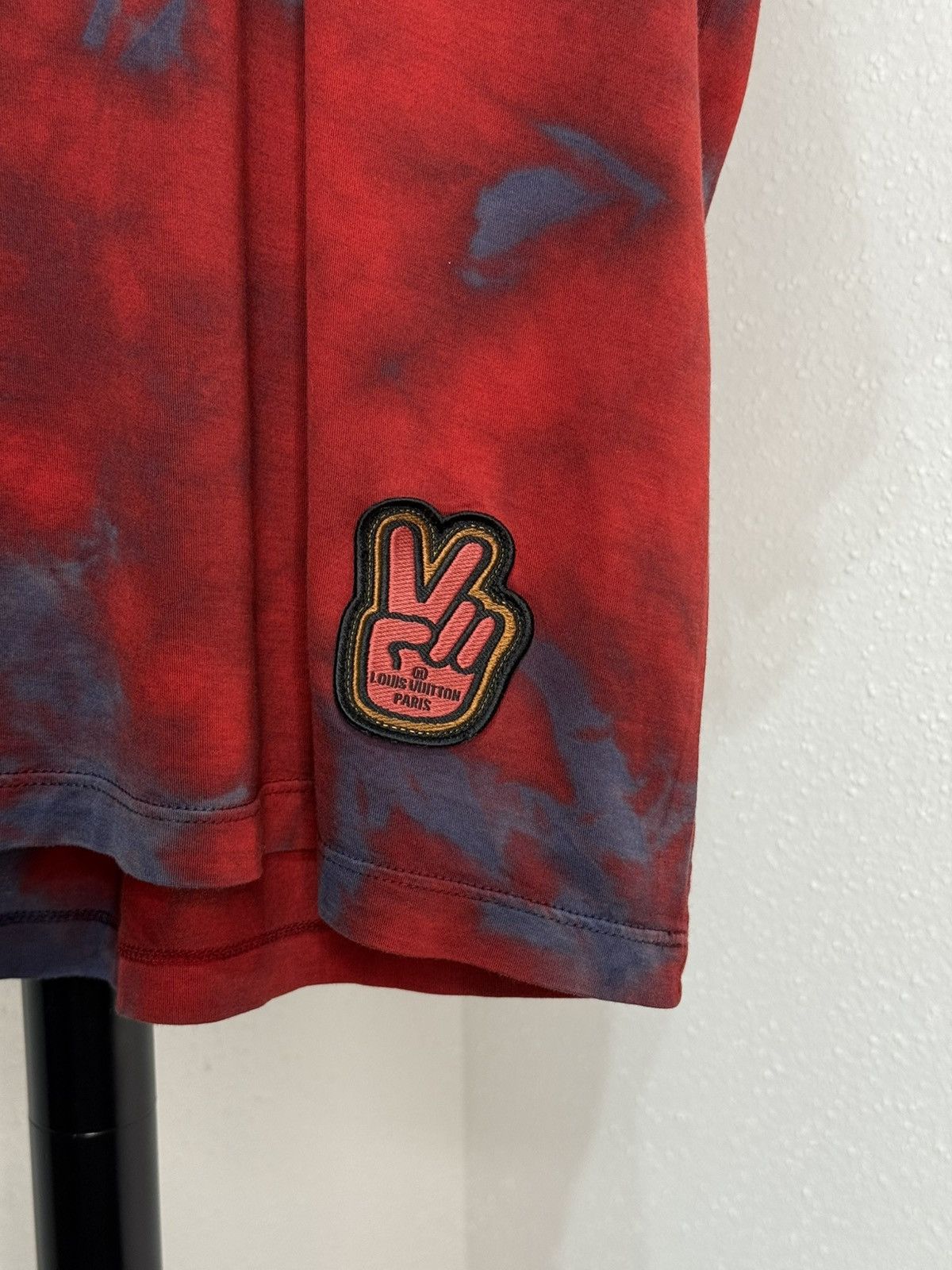 Louis Vuitton Louis Vuitton - Kim Jones Patched Tie Dye Tee Size US M / EU 48-50 / 2 - 2 Thumbnail