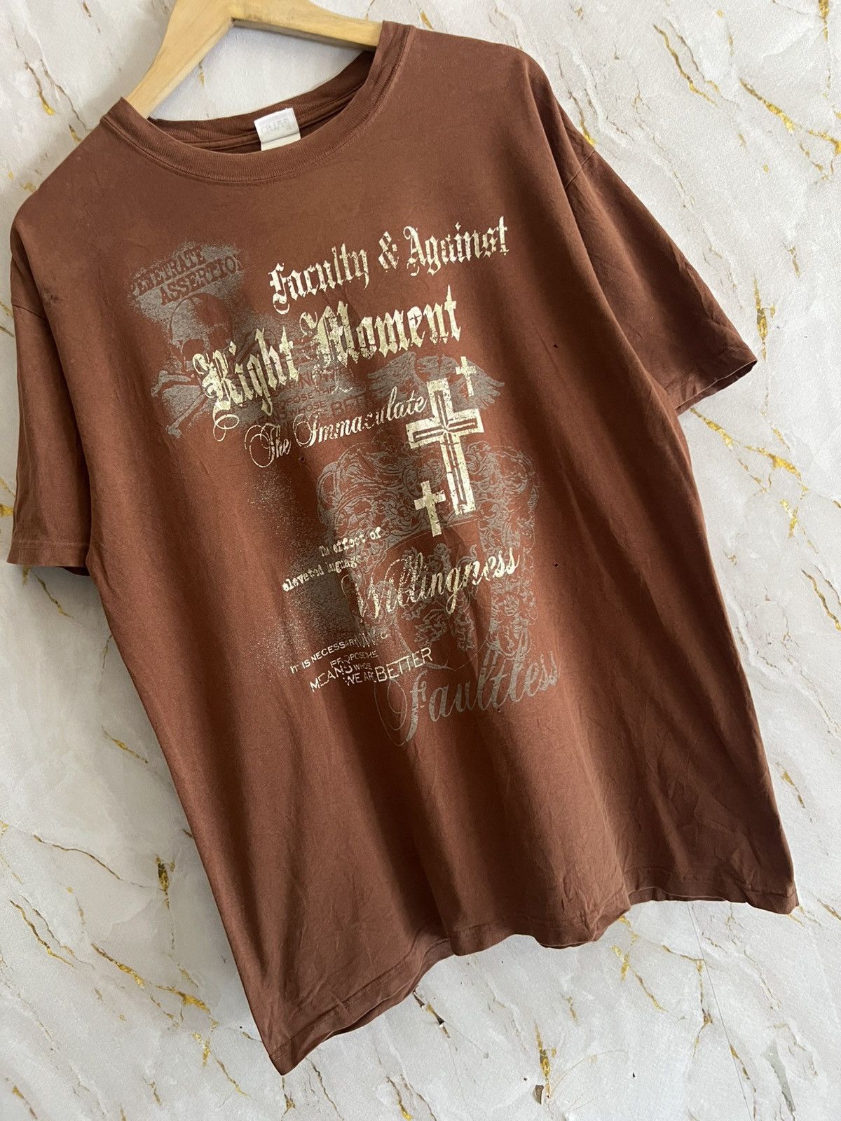 Anvil Vintage 2000s Anvil Gothic Graphic T-Shirt – Religious Cross Size US L / EU 52-54 / 3 - 3 Thumbnail