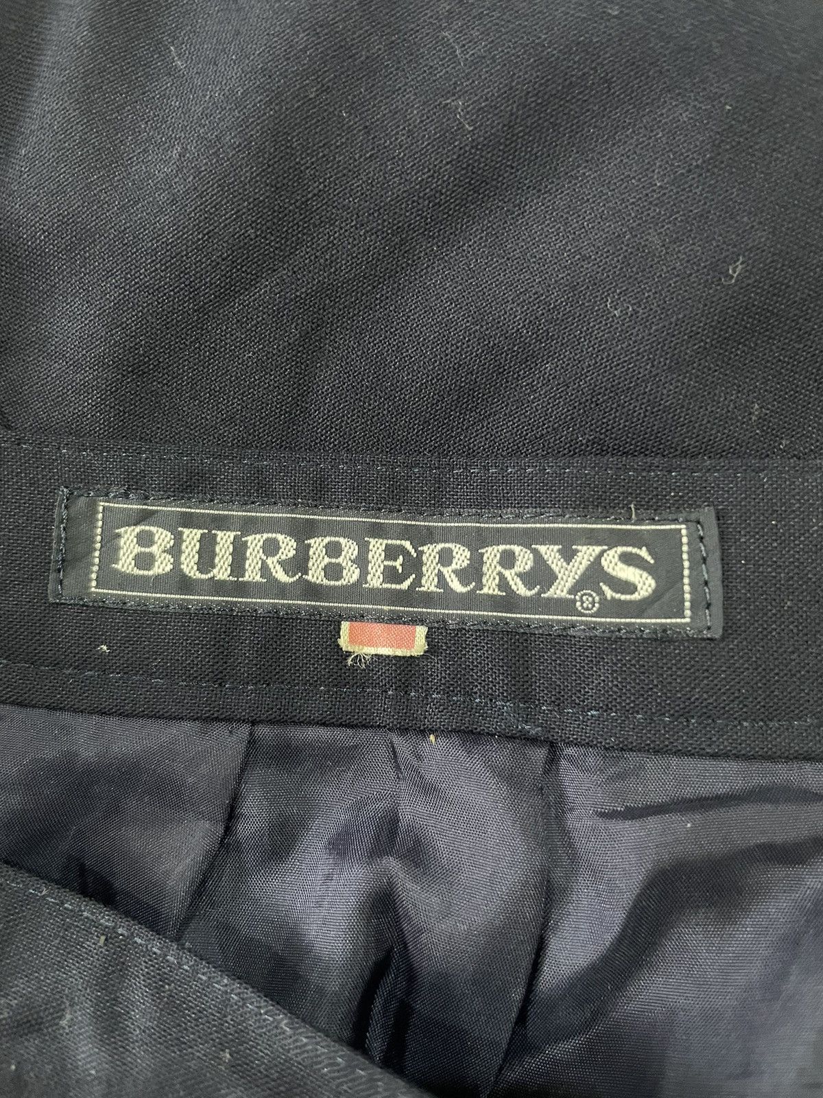 Burberry Burberry Black Skirt Size 28" / US 6 / IT 42 - 3 Thumbnail