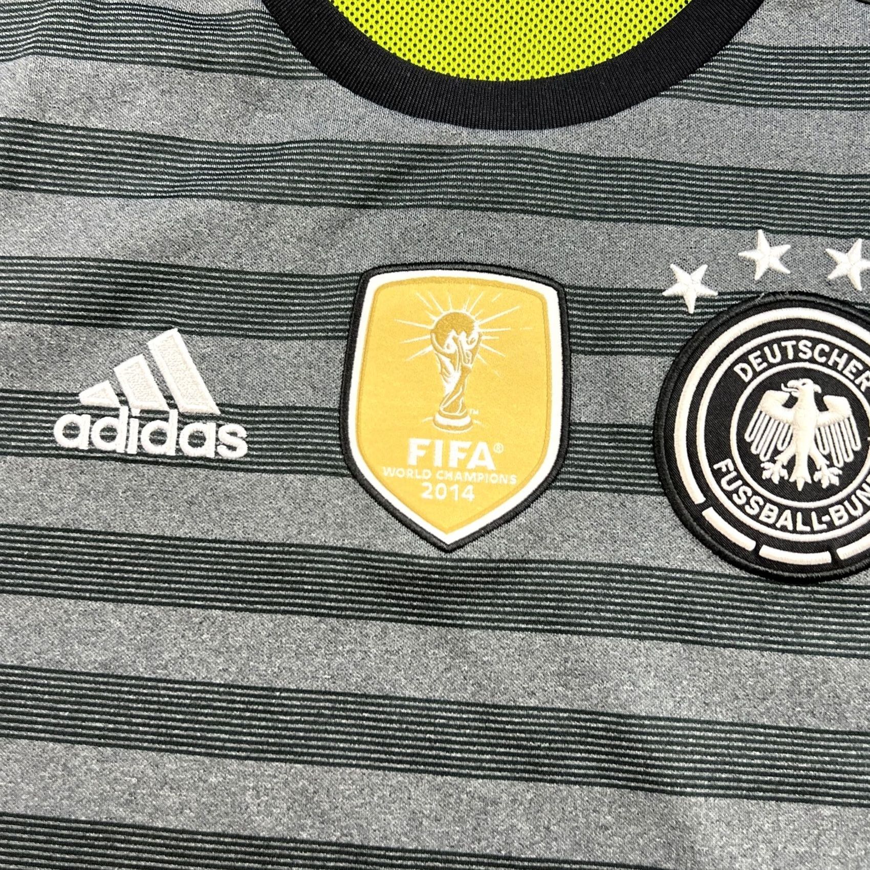 Adidas adidas Germany 2016 2017 Away Football Jersey Mens Small Reversible FIFA 2014 T-Shirt Gray Short Sleeve Polyester Size US S / EU 44-46 / 1 - 6 Thumbnail