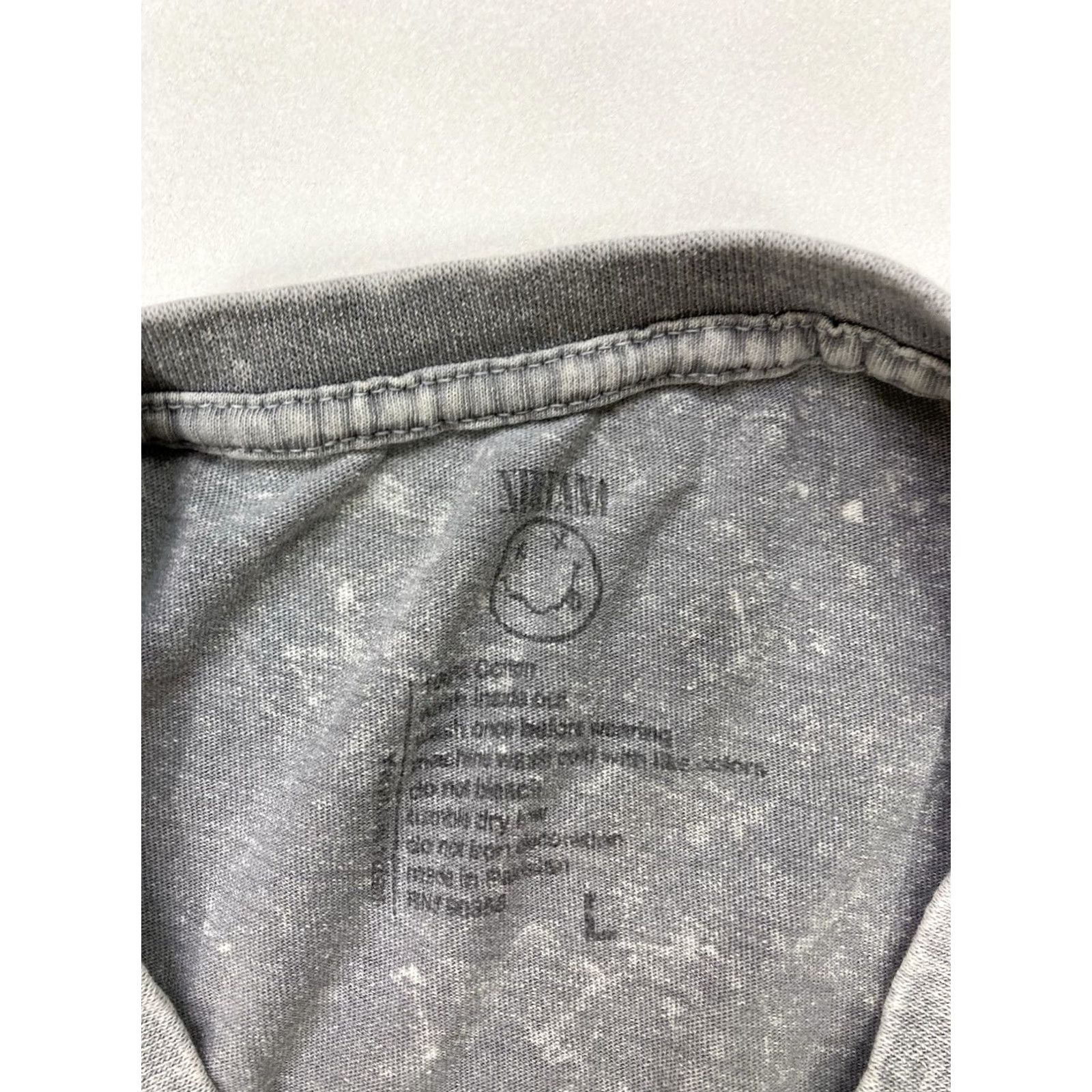 Logo 7 Nirvana Graphic Print T-shirt Men L Gray Acid Wash Logo Happy Face Music Shirt Size US L / EU 52-54 / 3 - 4 Thumbnail