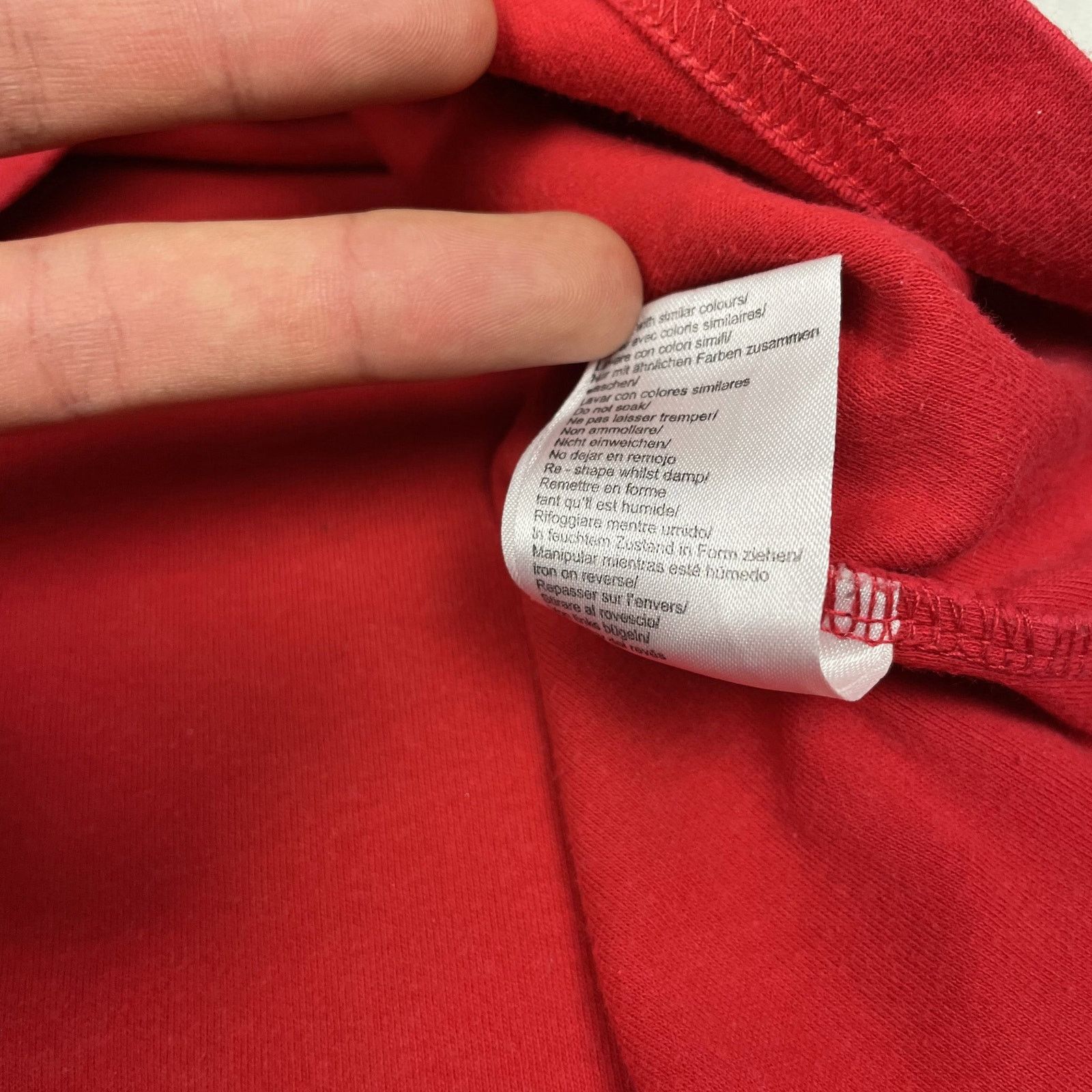 Umbro × Vintage Umbro Men's Red England National Football Team Jersey L Size US L / EU 52-54 / 3 - 11 Thumbnail