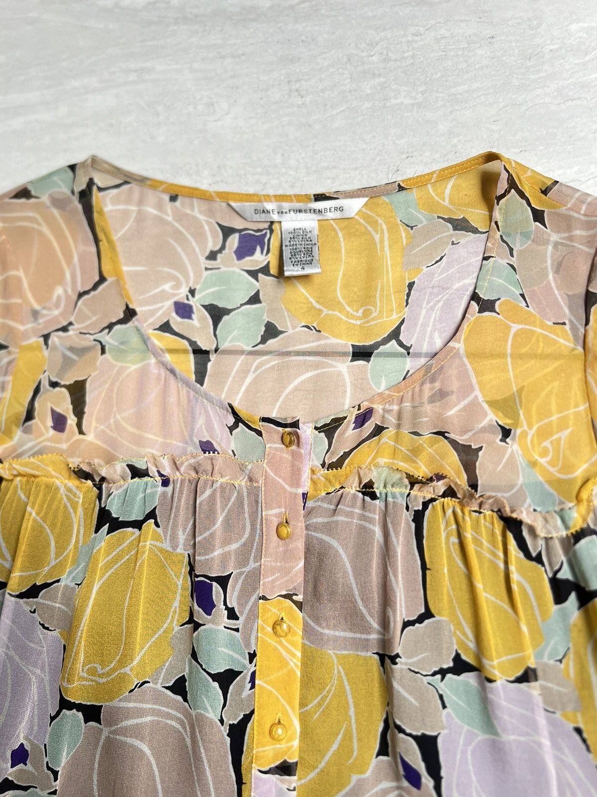 Diane von Furstenberg Diane Von Furstenberg Flowers Motive Blouse Size XS / US 0-2 / IT 36-38 - 4 Thumbnail