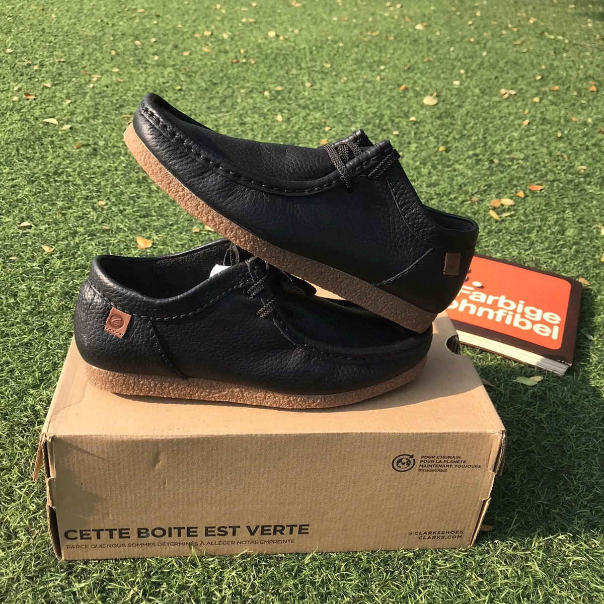 Clarks × Leather Clarks Wallabee Wallabees Shacre II Run Black Leather Size US 6.5 / EU 39-40 - 16 Thumbnail