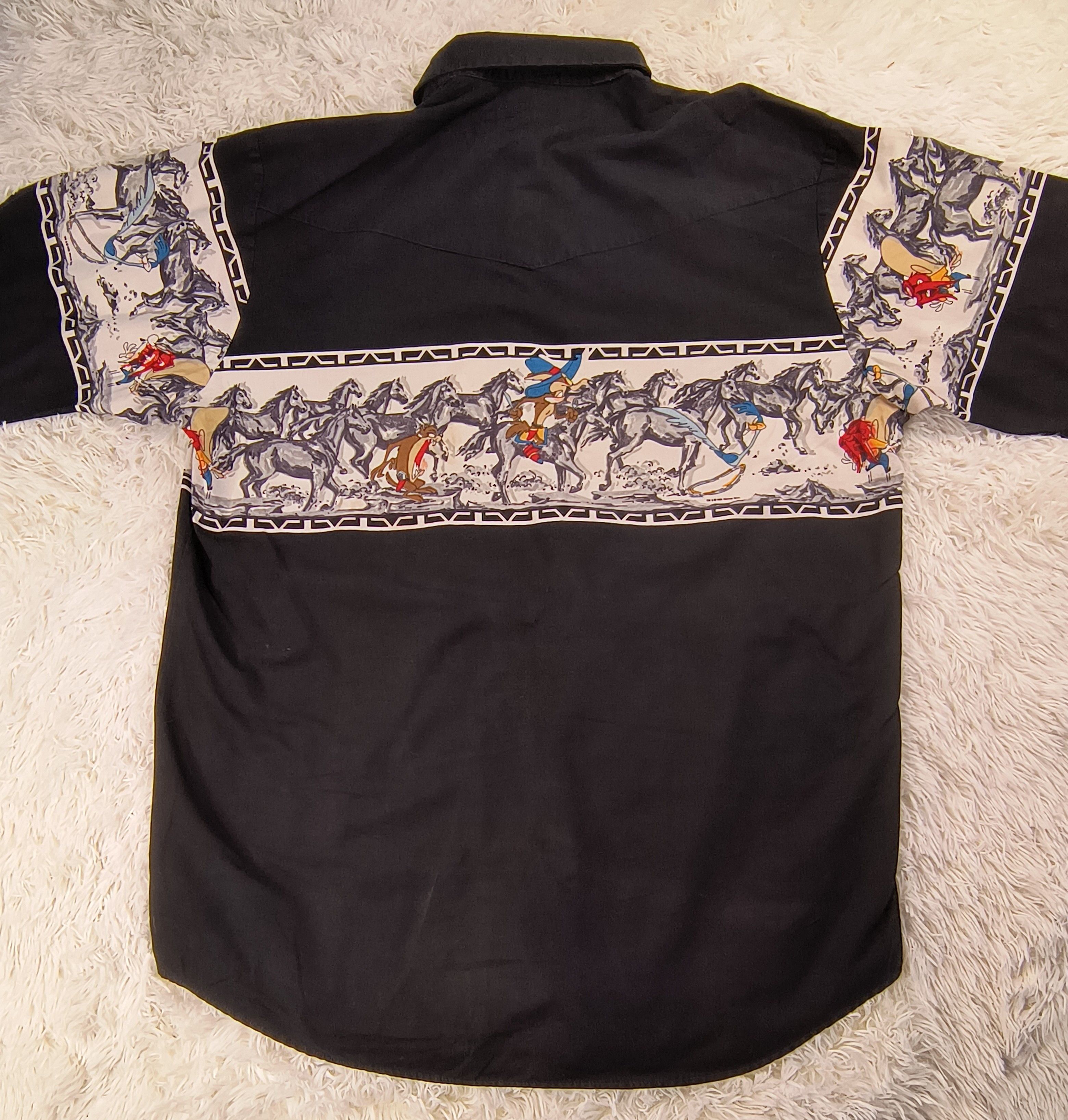 Vintage Vintage western Looney Tunes 1993 button up LS shirt Size US XXL / EU 58 / 5 - 8 Thumbnail