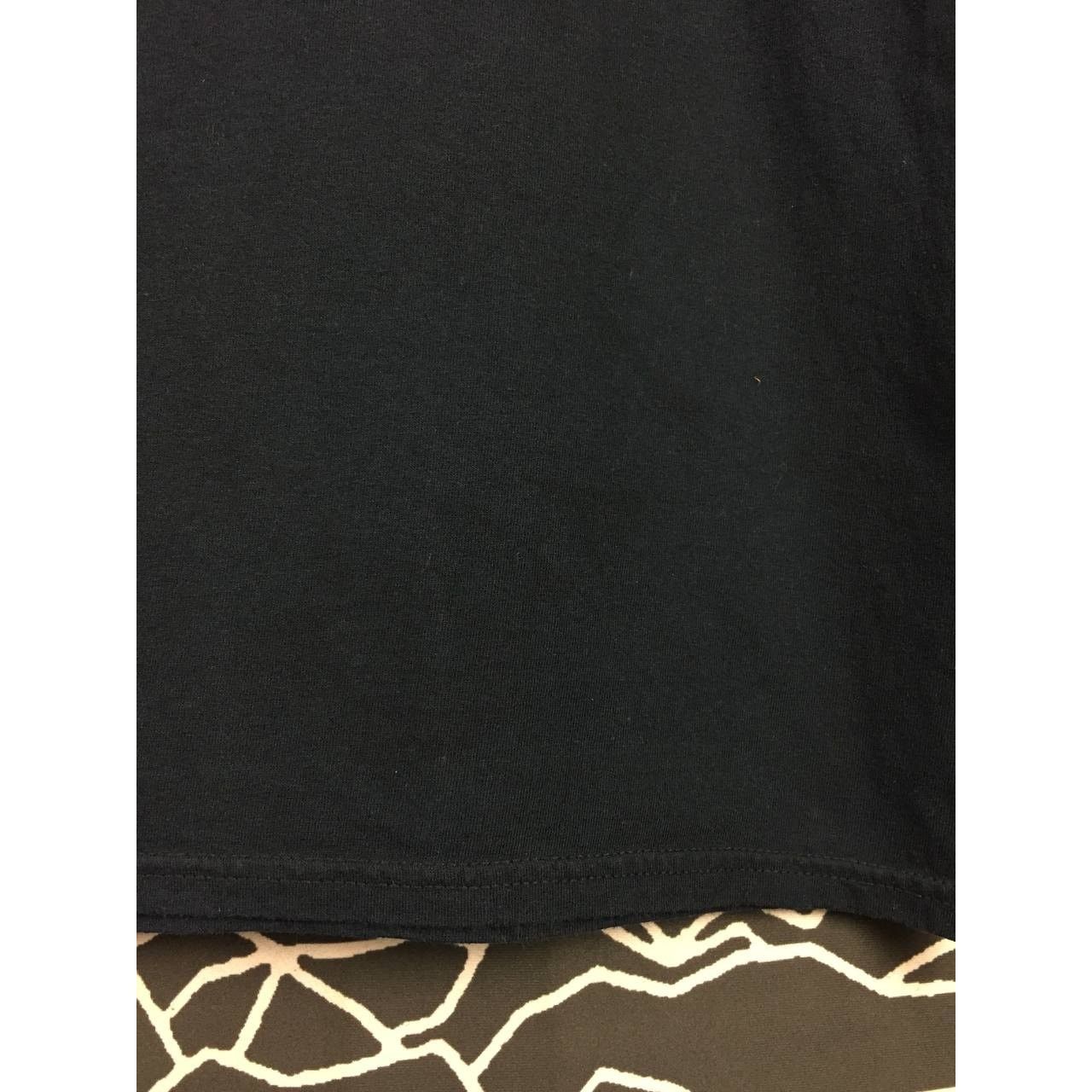 Gildan You Are In The Presence Of Genius Funny Quote Graphic Tee Size US M / EU 48-50 / 2 - 5 Thumbnail