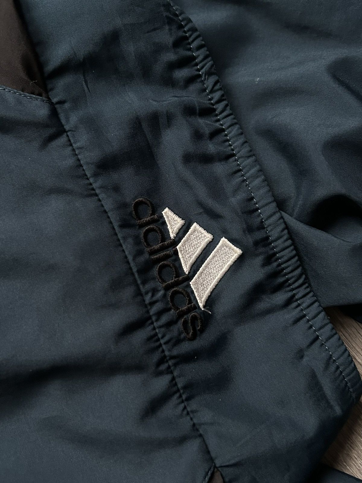 Adidas × Vintage Jacket 🧥 Adidas 🔘 Vintage 🔘 Streetwear 🔘 Sportswear 🔘 Size US L / EU 52-54 / 3 - 8 Thumbnail