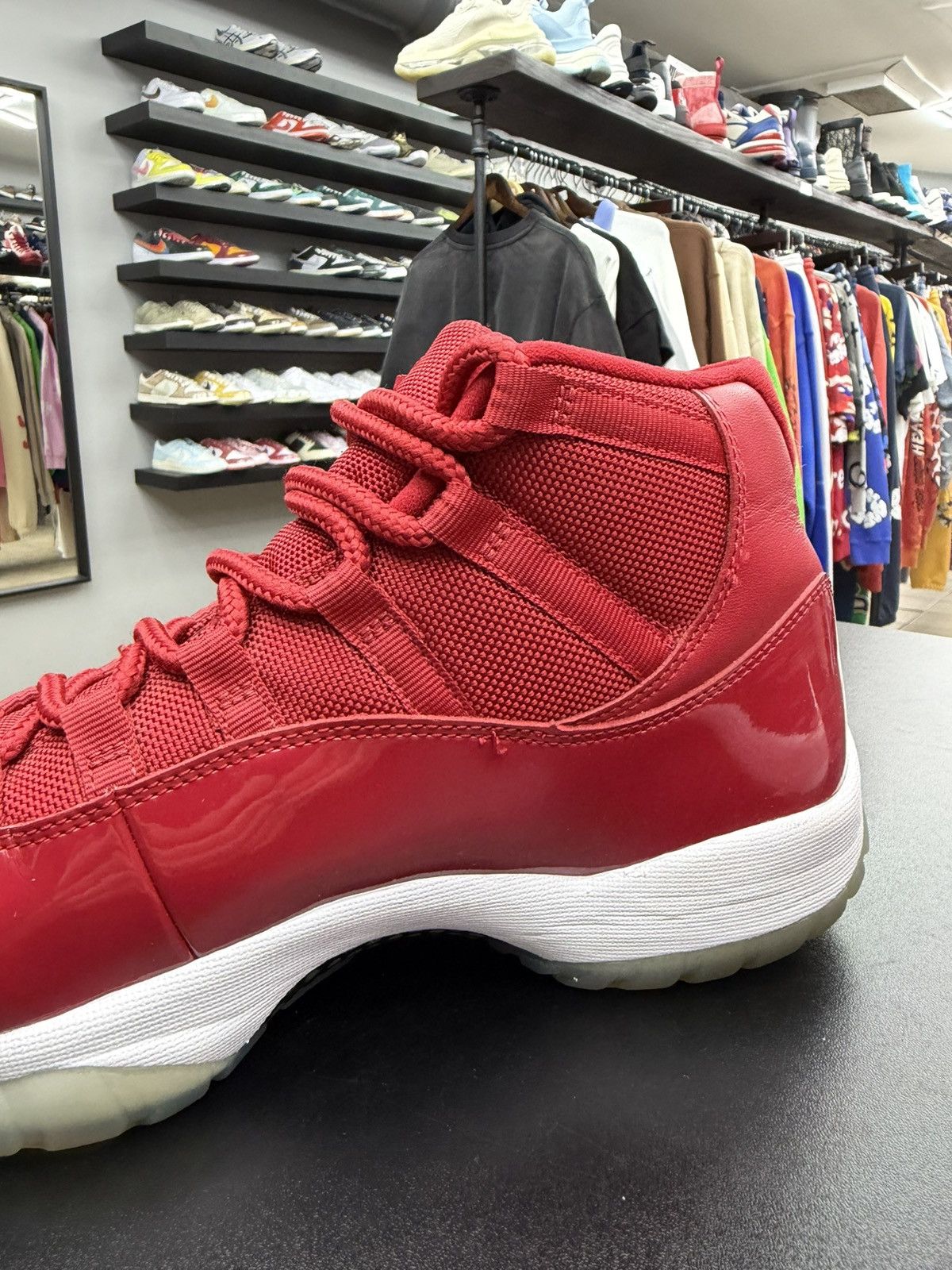Jordan Brand Size 10 - Jordan 11 Retro Win Like 96 Size US 10 / EU 43 - 6 Thumbnail