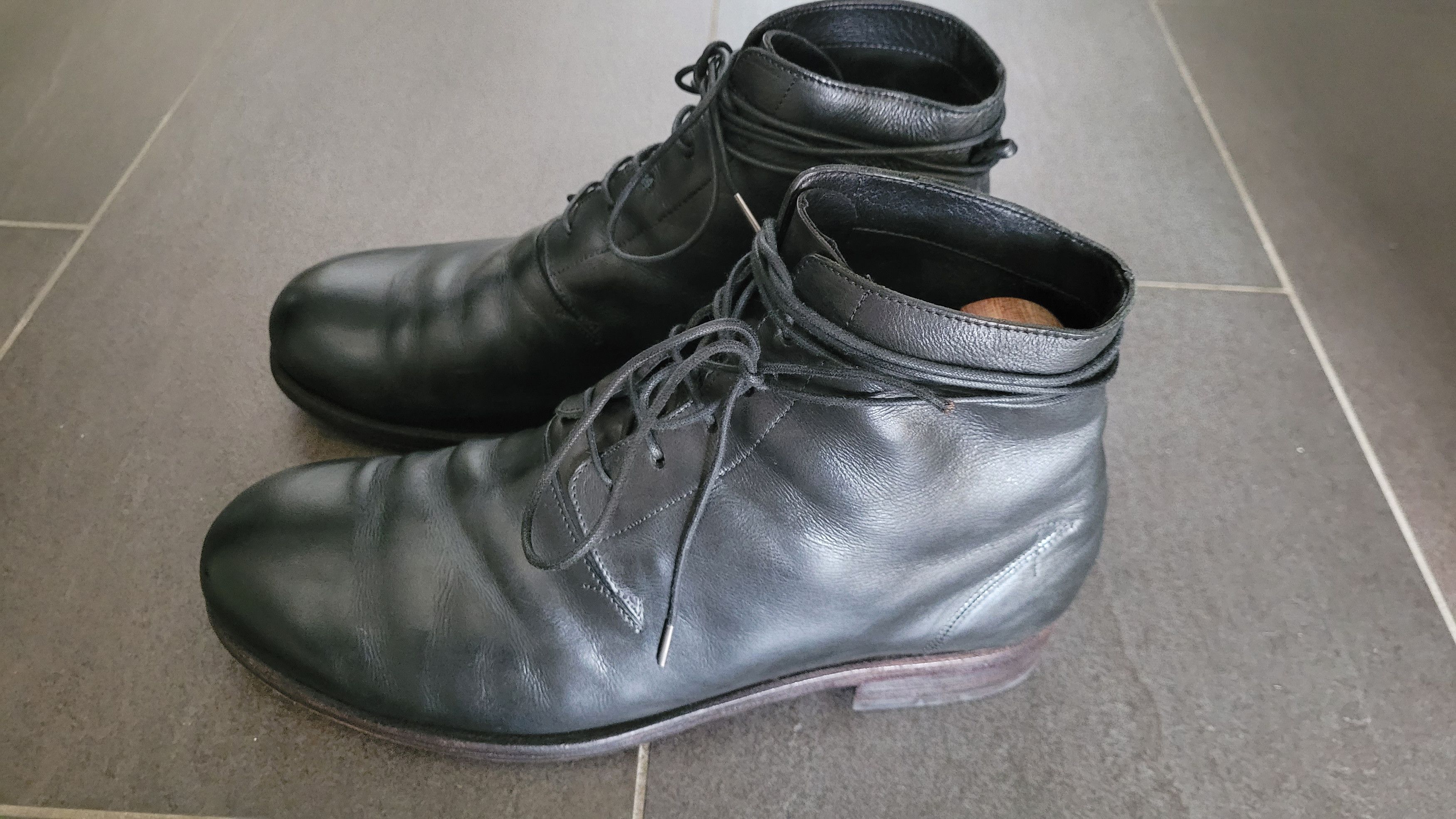 Individual Sentiments Individual Sentiments calf leather boots black +CCP 43/44 Size US 10.5 / EU 43-44 - 2 Thumbnail