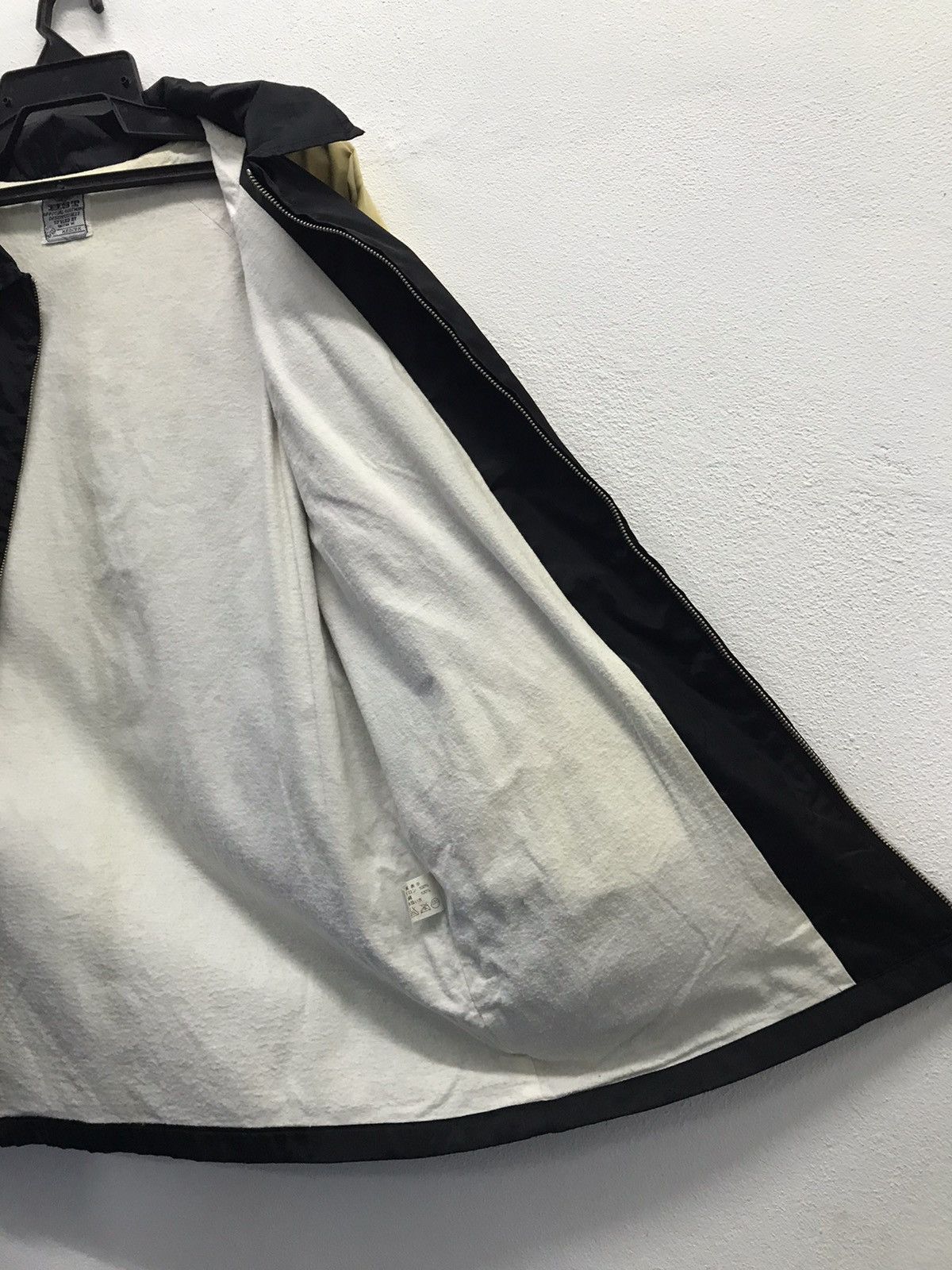 Japanese Brand × Vintage Vintage HST Official Clothing Distinctively jacket Size US M / EU 48-50 / 2 - 12 Thumbnail