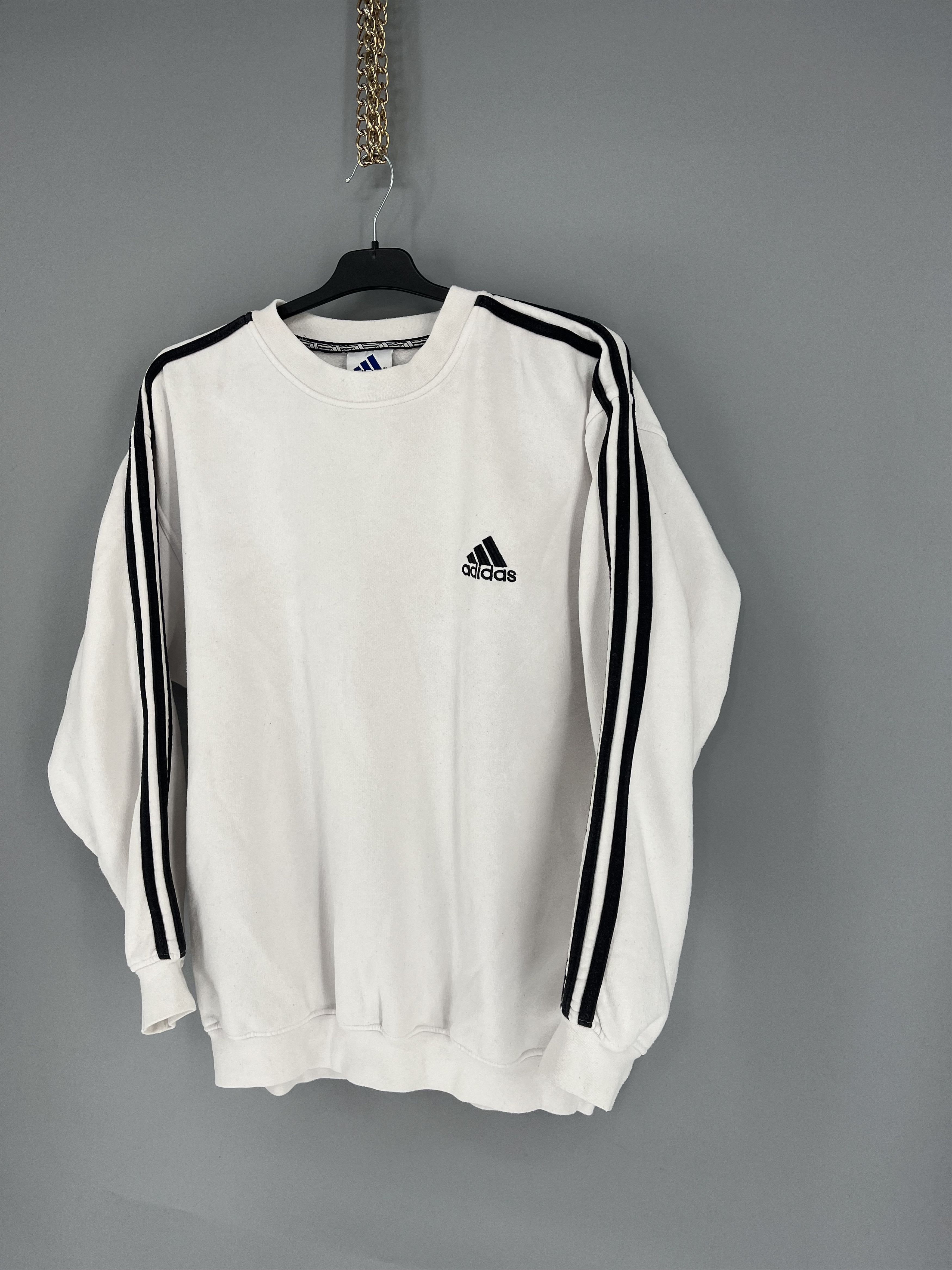 Adidas Vintage Adidas White Embroidery Logos Sweatshirt Crazy Style Size US XL / EU 56 / 4 - 3 Thumbnail
