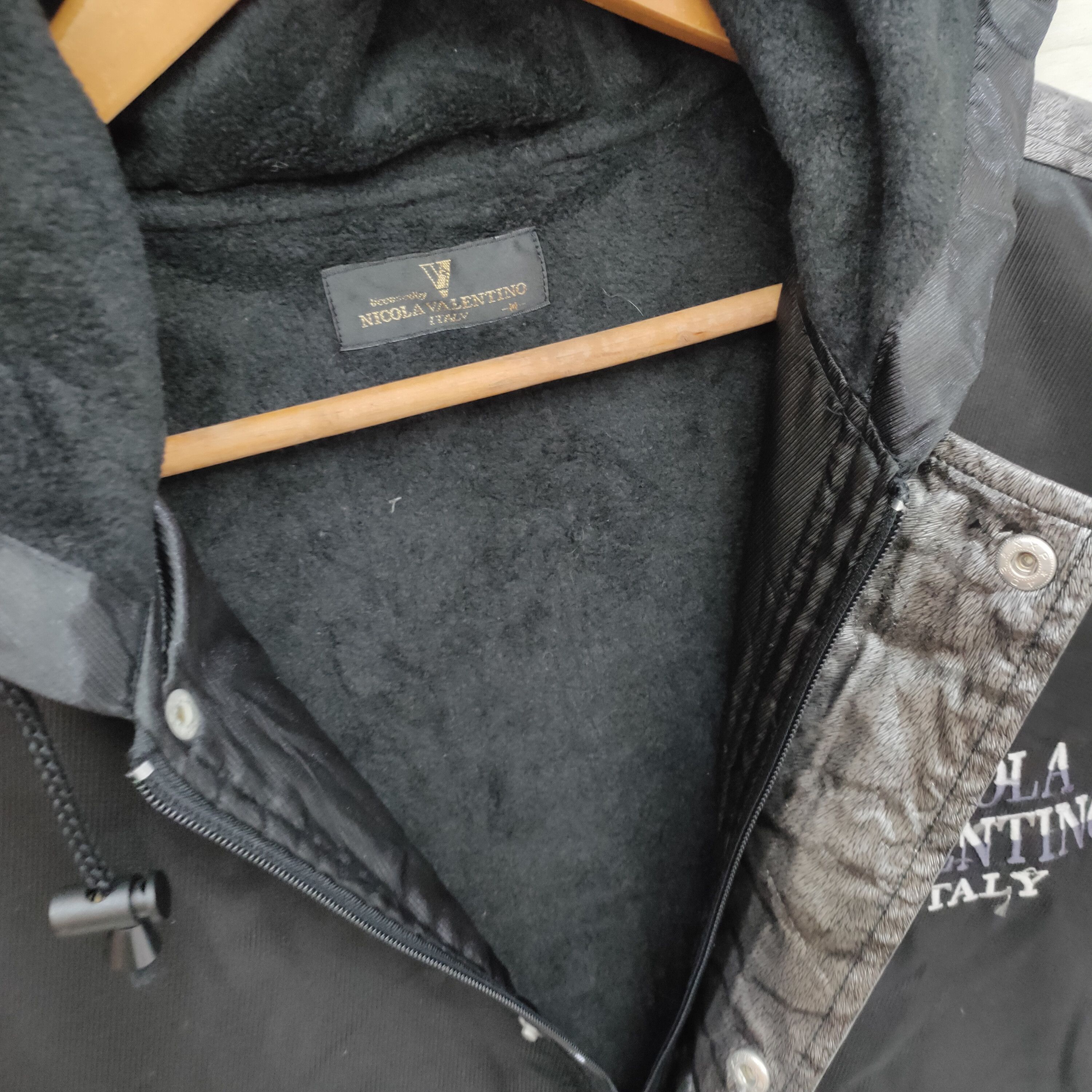 Designer × Vintage 90s Nicola Valentino Italy Black Hooded Size US M / EU 48-50 / 2 - 7 Thumbnail