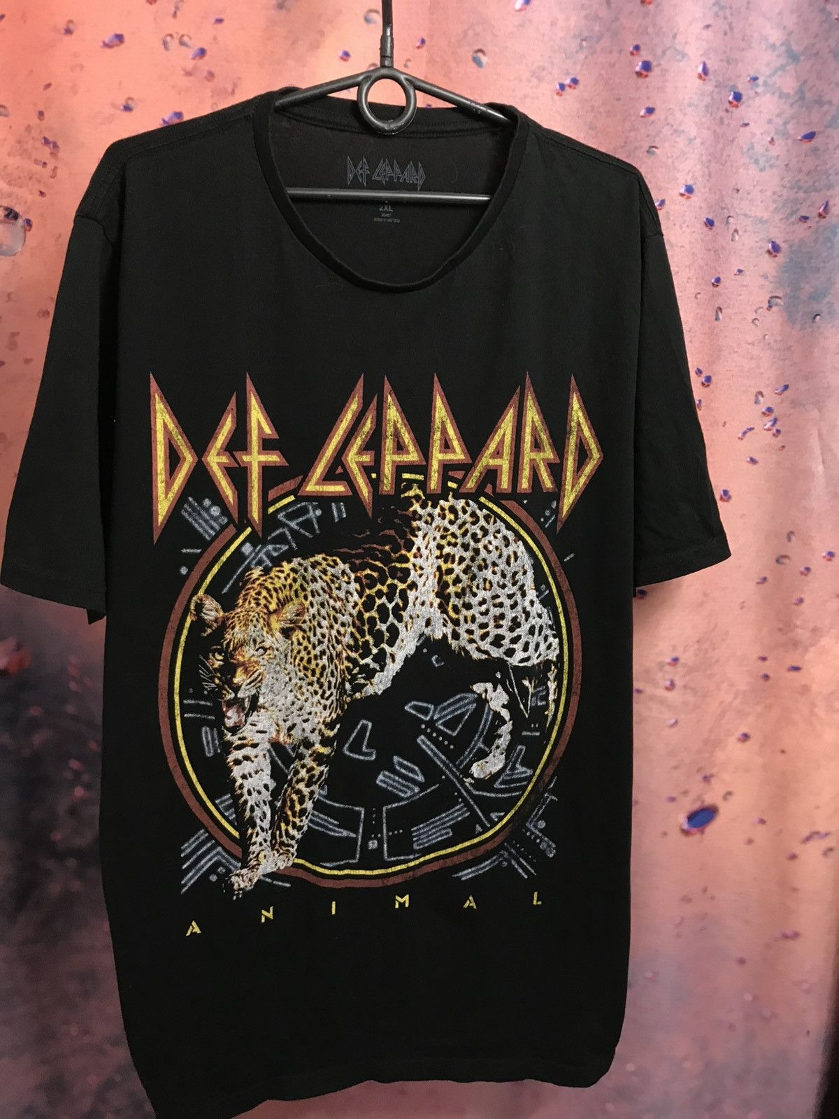 Band Tees × Def Leppard × Vintage Vintage Def Leppard band rock tee Size US XXL / EU 58 / 5 - 2 Thumbnail