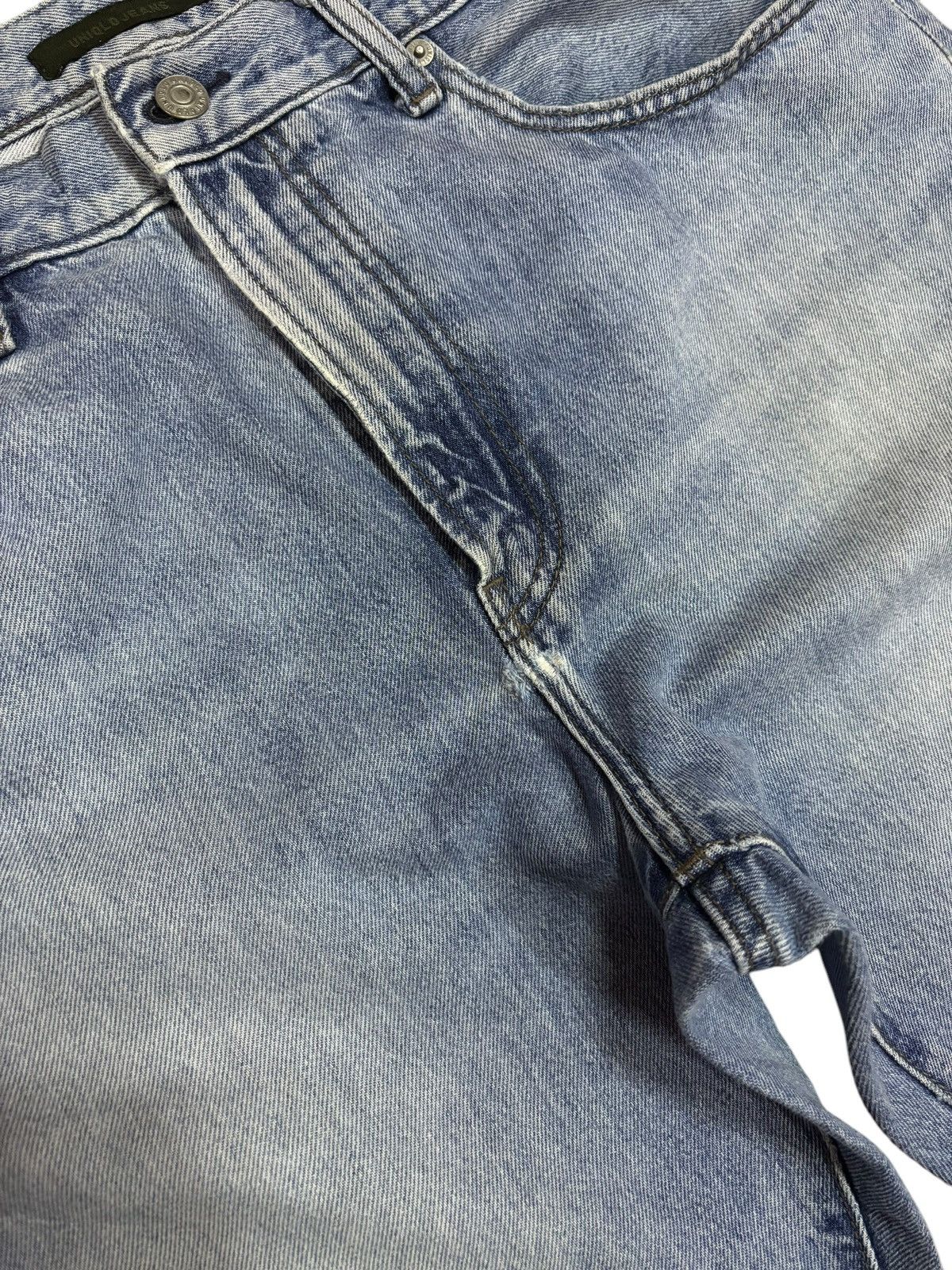 Japanese Brand × Kaihara Denim Vintage Kaihara Uniqlo Distressed Blue Washed Jeans Size US 36 / EU 52 - 4 Thumbnail