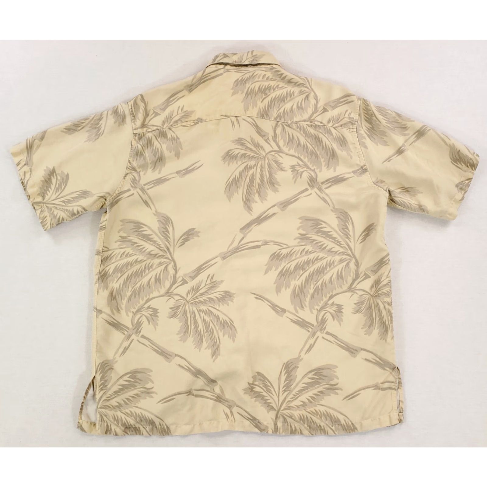 Tori Richard Tori Richard Camp Shirt Mens L Silk Yellow Hawaiian Palm Trees Short Sleeve Button-Up Size US L / EU 52-54 / 3 - 3 Thumbnail