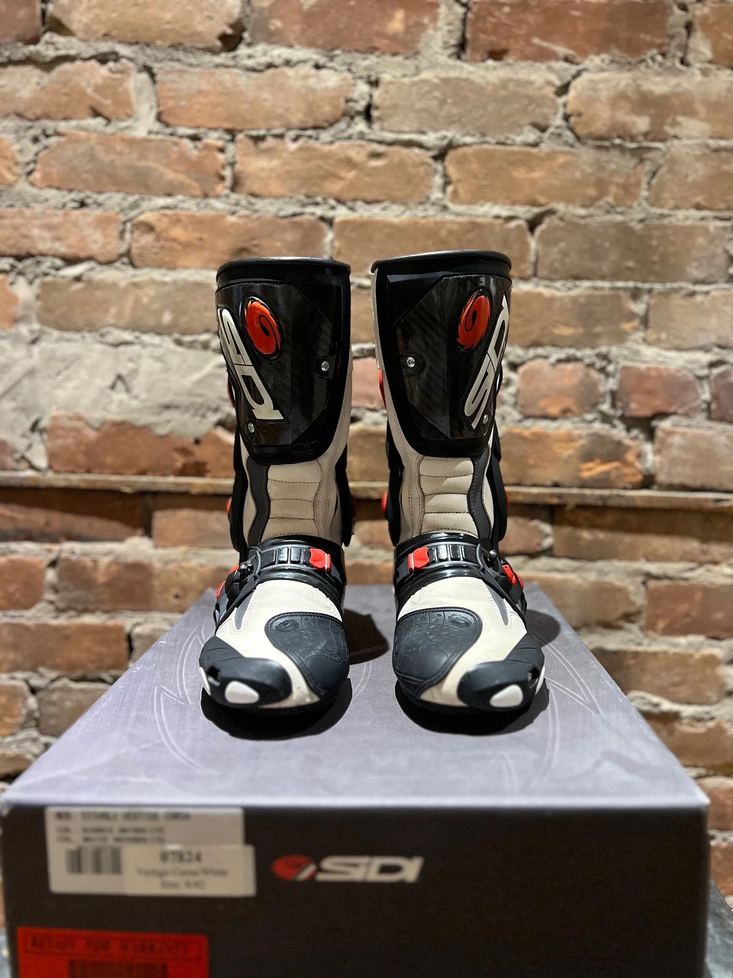 Sidi Sidi Vertigo Corsa Racing Boot – White/Anthracite Size US 9 / EU 42 - 2 Thumbnail