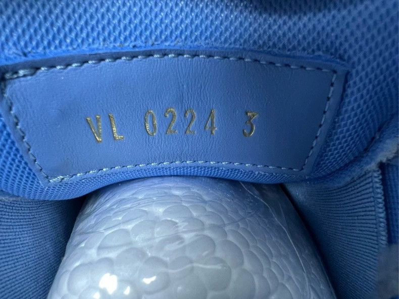 Louis Vuitton Louis Vuitton TRAINER Cowboy Old Flower White and Blue Fat Size US 5 / EU 37 - 7 Thumbnail