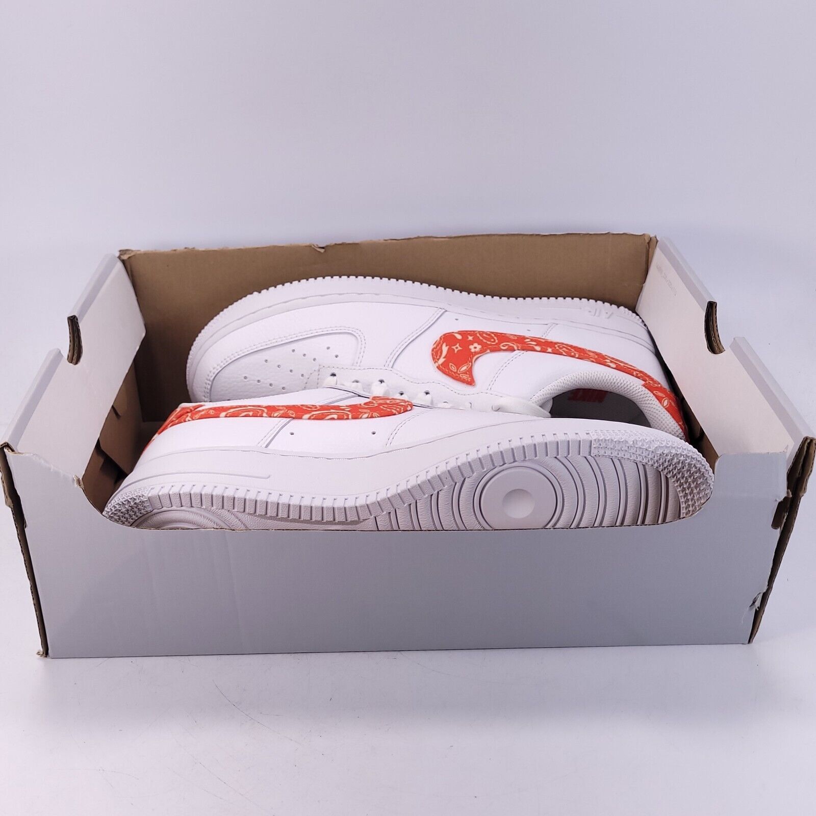 Nike Nike Air Force 1 '07 ESS Shoe Womens Size 10.5 DJ9942-102 Size US 10.5 / IT 40.5 - 10 Thumbnail