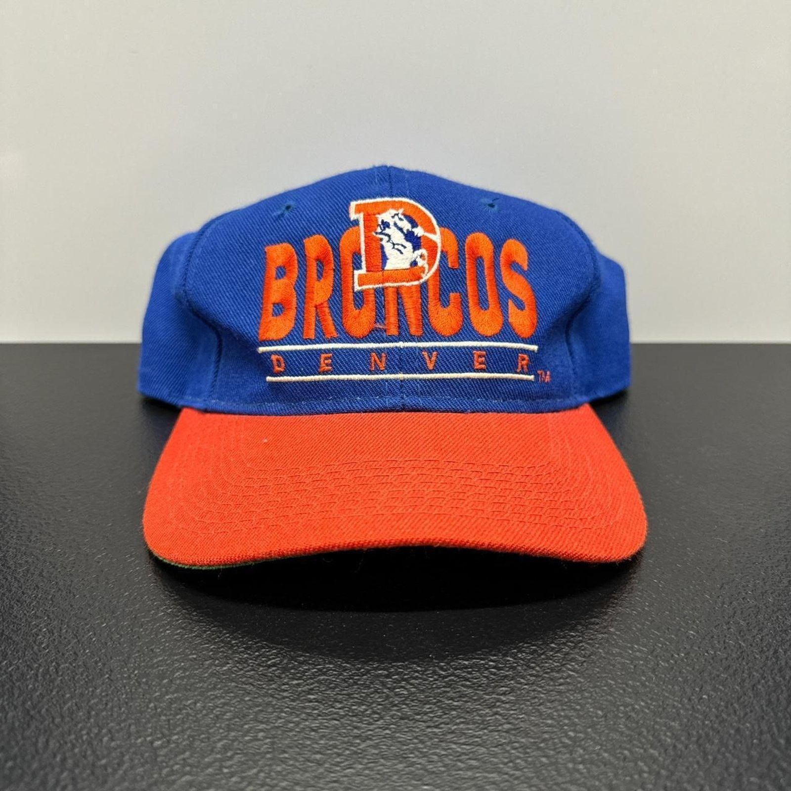Vintage Denver Broncos NFL Vintage 90s Wool Blend SnapBack Hat Size ONE SIZE - 2 Thumbnail