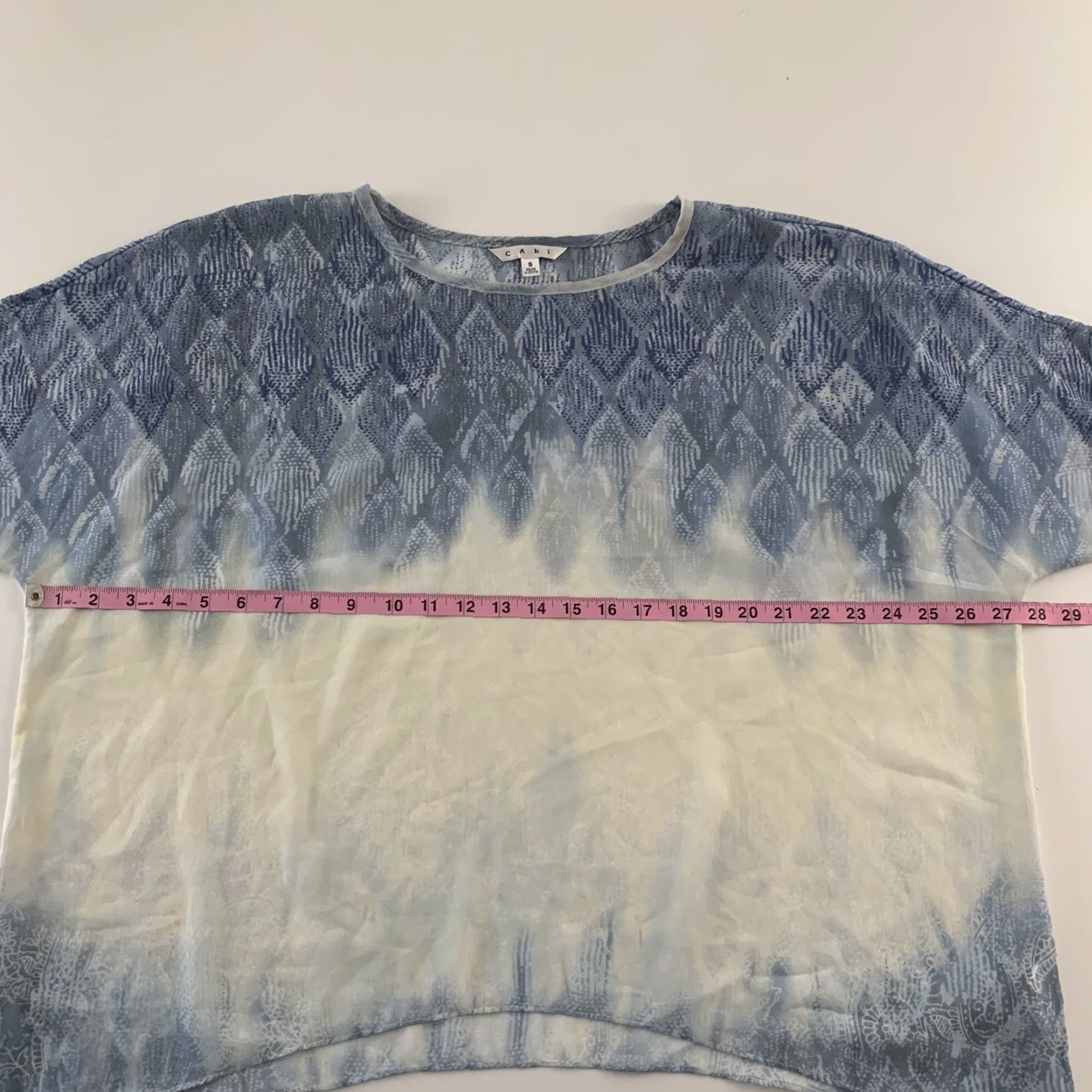 Vintage CAbi Blouse Shirt Womens S Blue White Short Sleeve Tunic Top Size S / US 4 / IT 40 - 3 Thumbnail