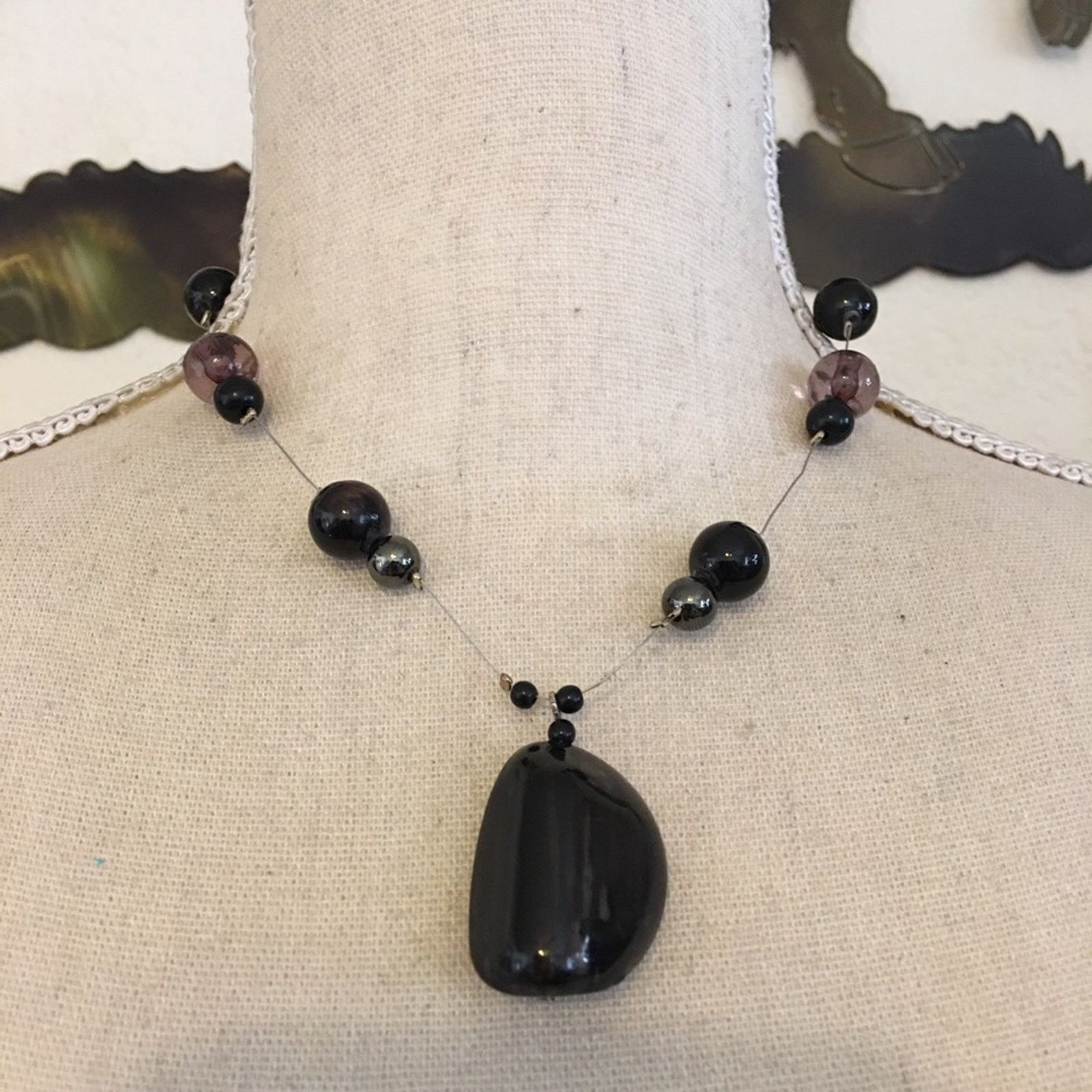 Jewelry Multi tone chunky glass bead fish line necklace Size ONE SIZE - 1 Thumbnail
