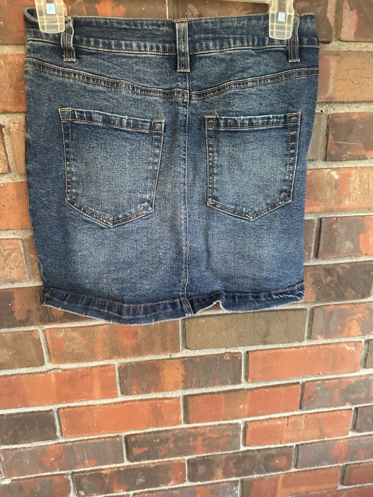 Designer Angel Kiss Size 5 Skirt Buttons Denim Size 30" / US 8 / IT 44 - 4 Thumbnail
