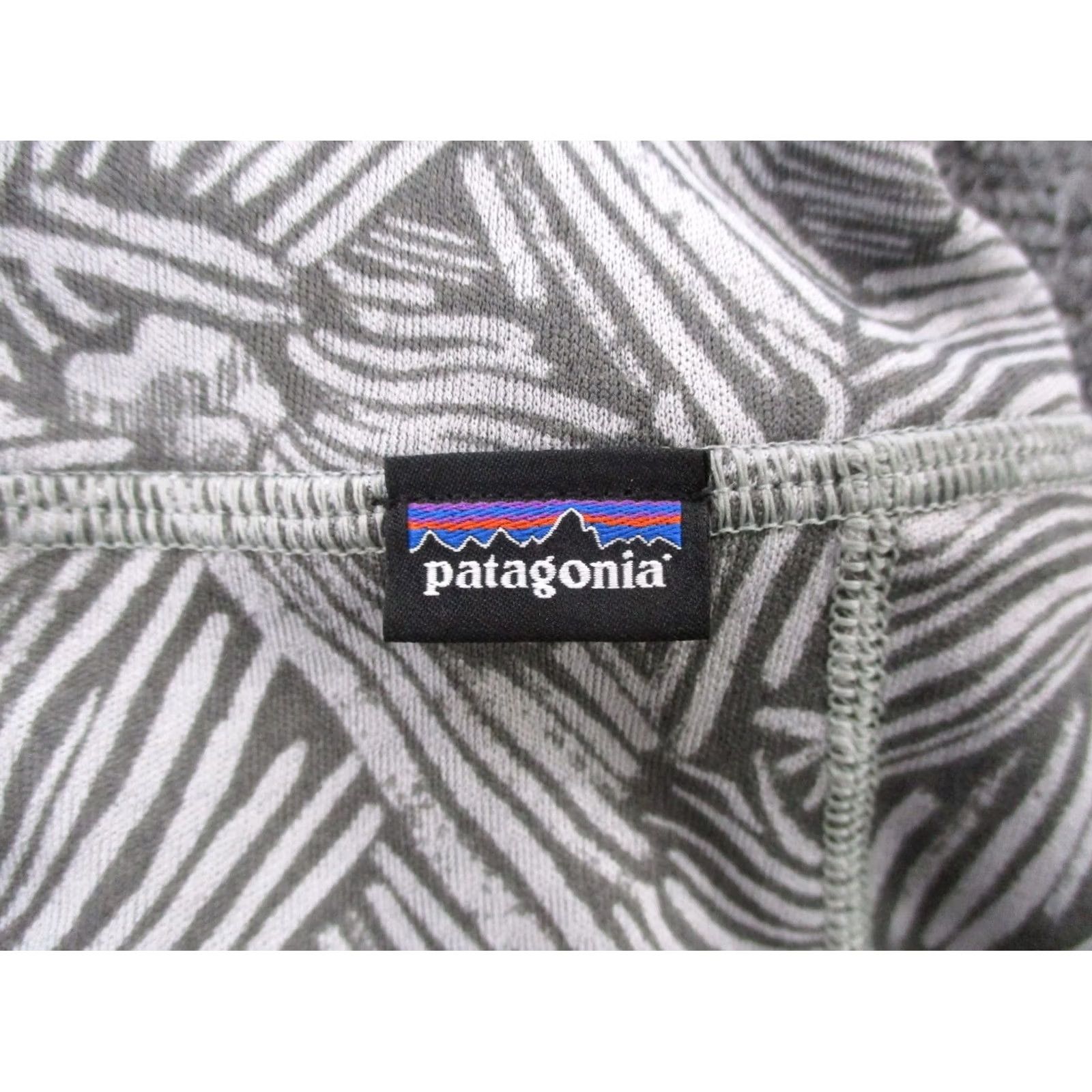 Patagonia Patagonia Leggings Womens XL Gray Aztec Capilene Midweight Base Layer 44492 Size 24" / US 00 / IT 34 - 7 Thumbnail