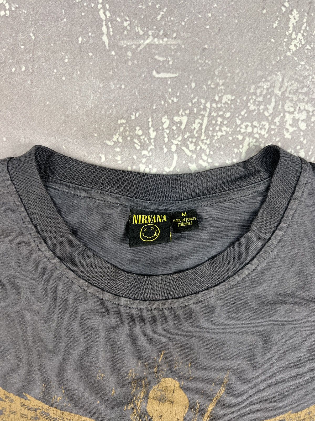Band Tees Vintage Nirvana In Utero Logo T Shirt Mens XL Gray Size US XL / EU 56 / 4 - 6 Thumbnail