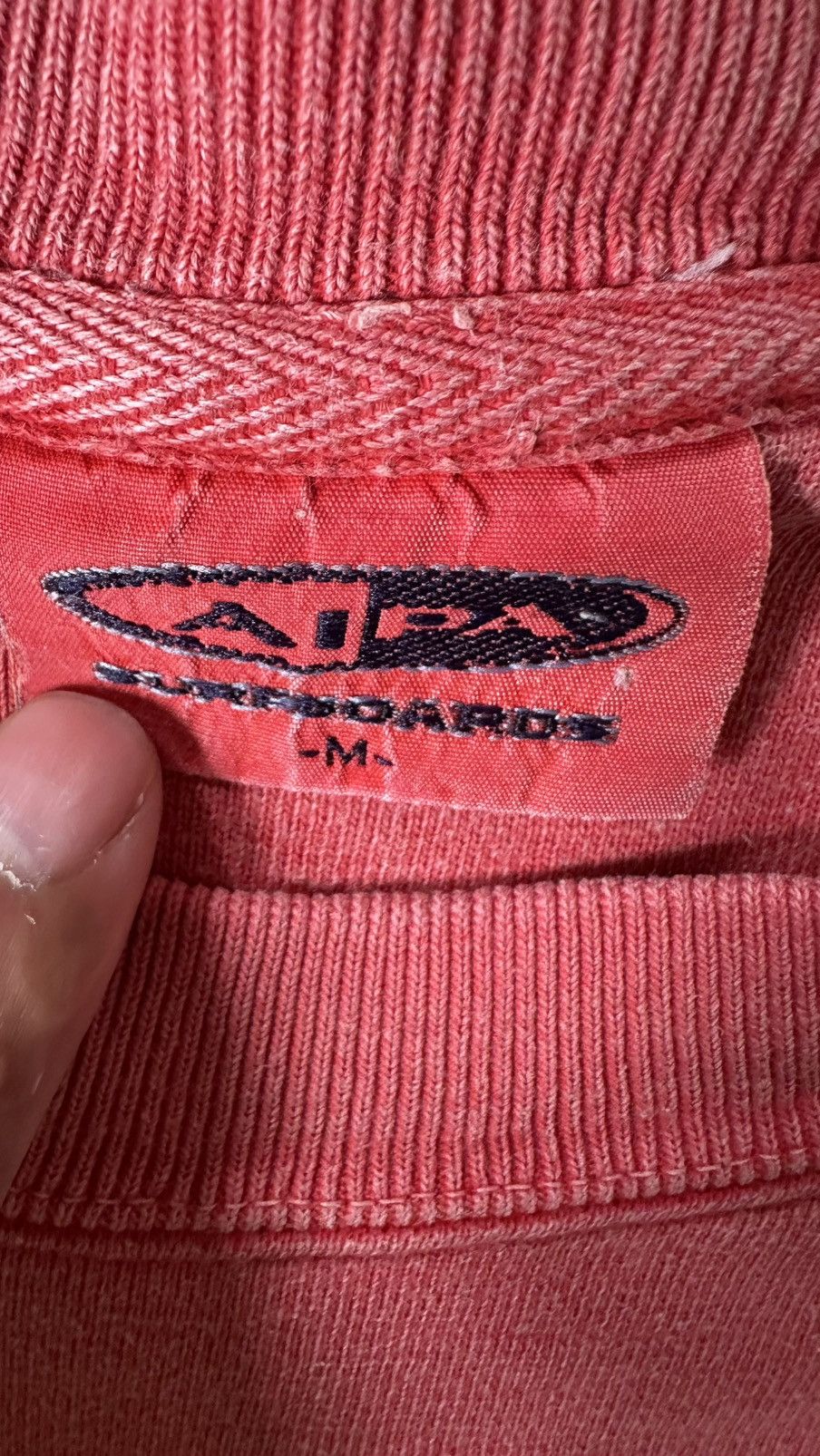 Vintage VINTAGE AIPA SURFBOARDS SURF SWEATSHIRT Size US M / EU 48-50 / 2 - 5 Thumbnail