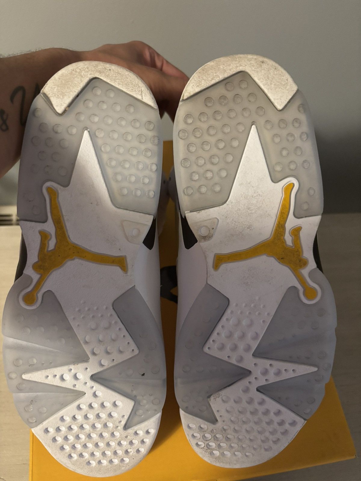 Jordan Brand Air Jordan Retro 6 ‘Ochre’ Size US 8 / EU 41 - 5 Thumbnail