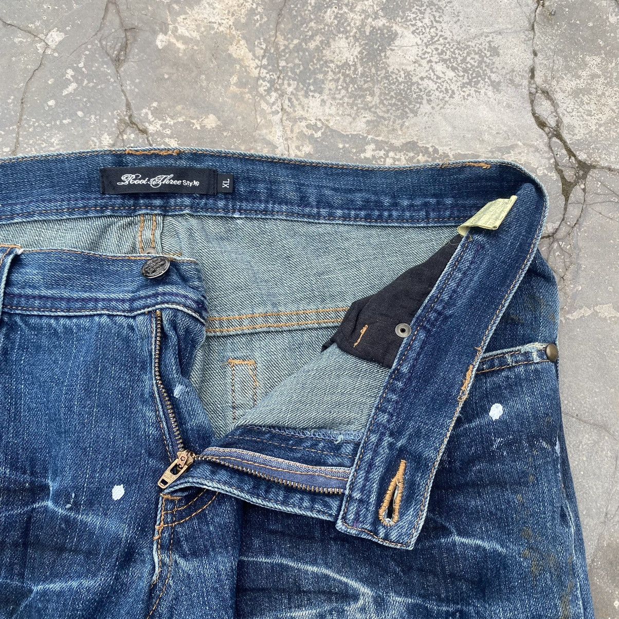 If Six Was Nine ROOT THREE Distressed Flare Size US 34 / EU 50 - 8 Thumbnail