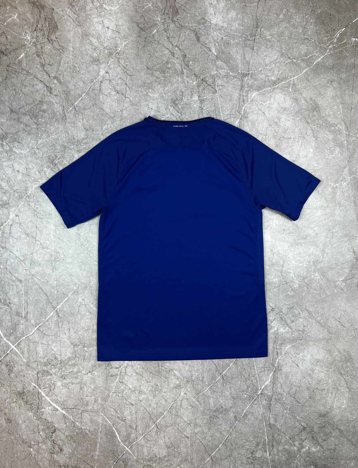 Nike Nike Chelsea Soccer Jersey 2017 2018 Home Shirt Size M Size US M / EU 48-50 / 2 - 9 Thumbnail