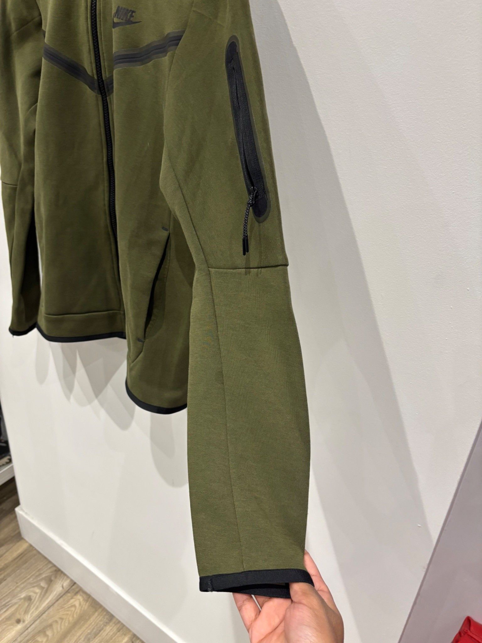 Nike Nike Tech Fleece Full-Zip Windrunner Hoodie Olive/Black Size US M / EU 48-50 / 2 - 3 Thumbnail