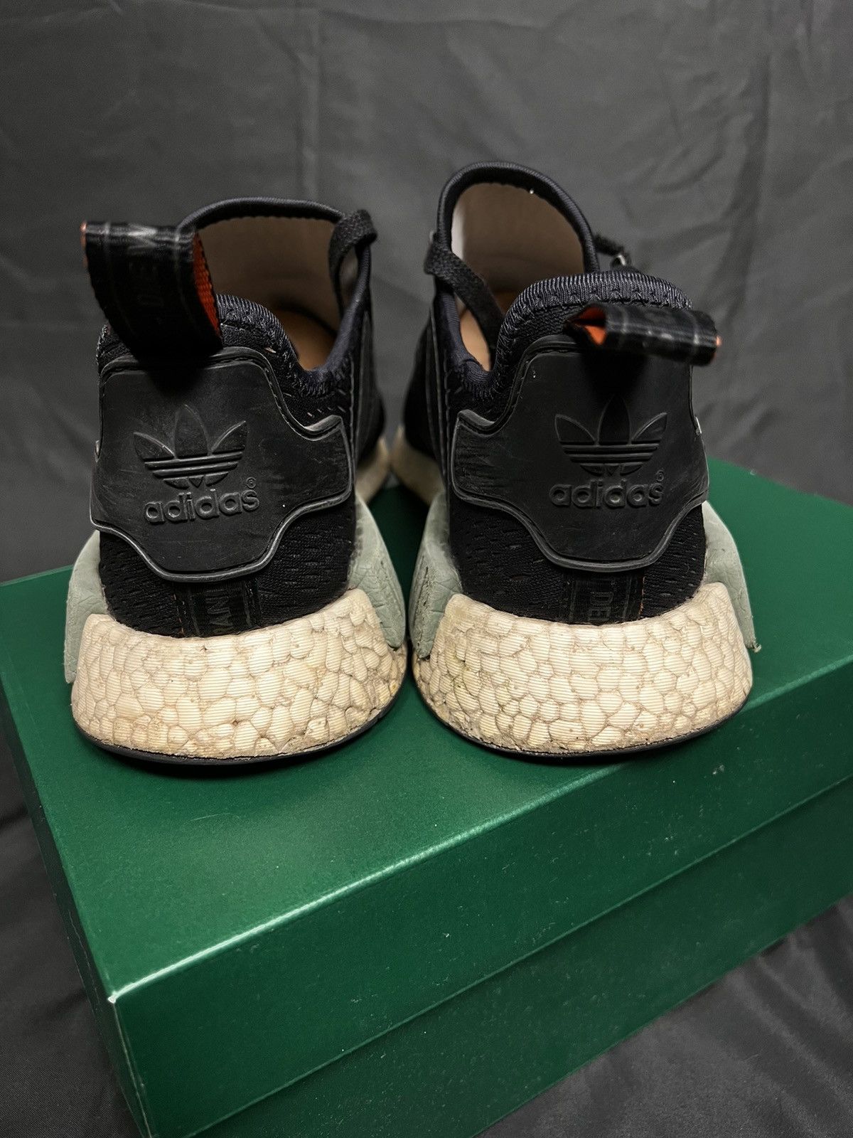 Adidas × Japanese Brand RARE Adidas NMD R1 base green core black Size US 10 / EU 43 - 6 Thumbnail