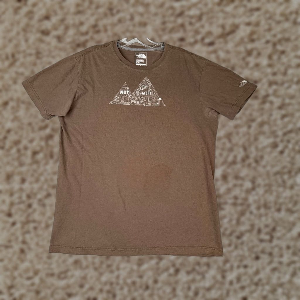 The North Face The North Face Shirt Men Medium Brown Short Sleeve Crew Neck 100% Cotton READ Size US M / EU 48-50 / 2 - 1 Thumbnail