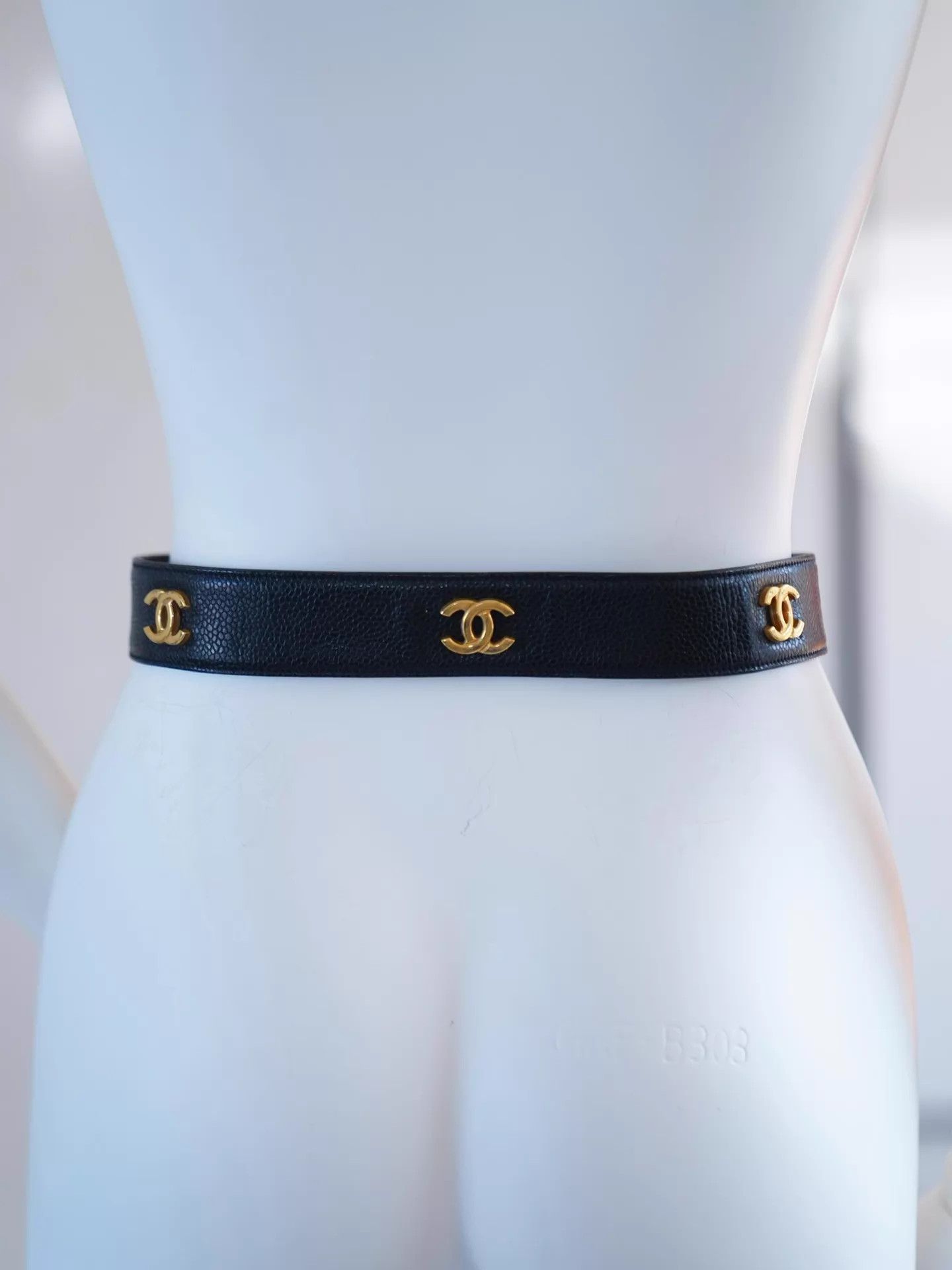 Chanel Chanel Vintage Black Gold Litchi Leather CC Logo Belt Size ONE SIZE - 6 Thumbnail