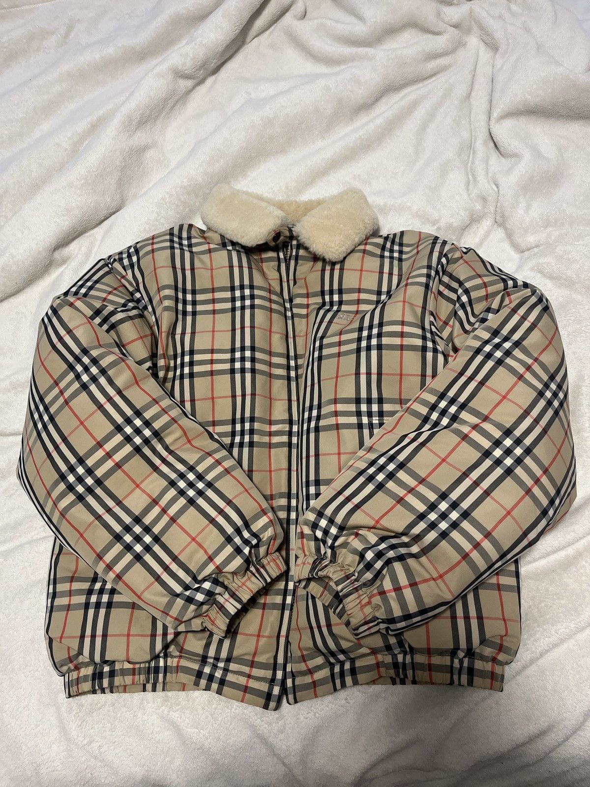 Burberry × Supreme Supreme Burberry Shearling Collar Down Puffer