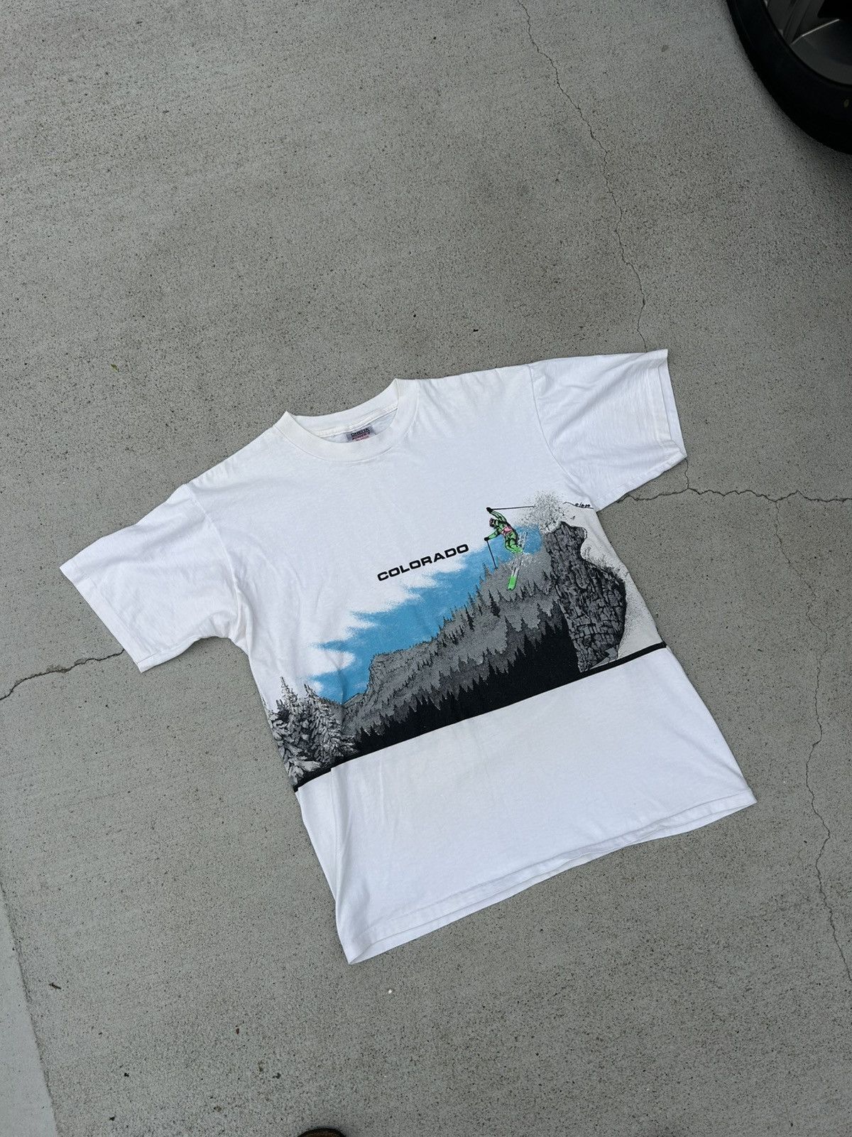 Vintage Vintage Skiing wrap around tee Size US XL / EU 56 / 4 - 1 Thumbnail