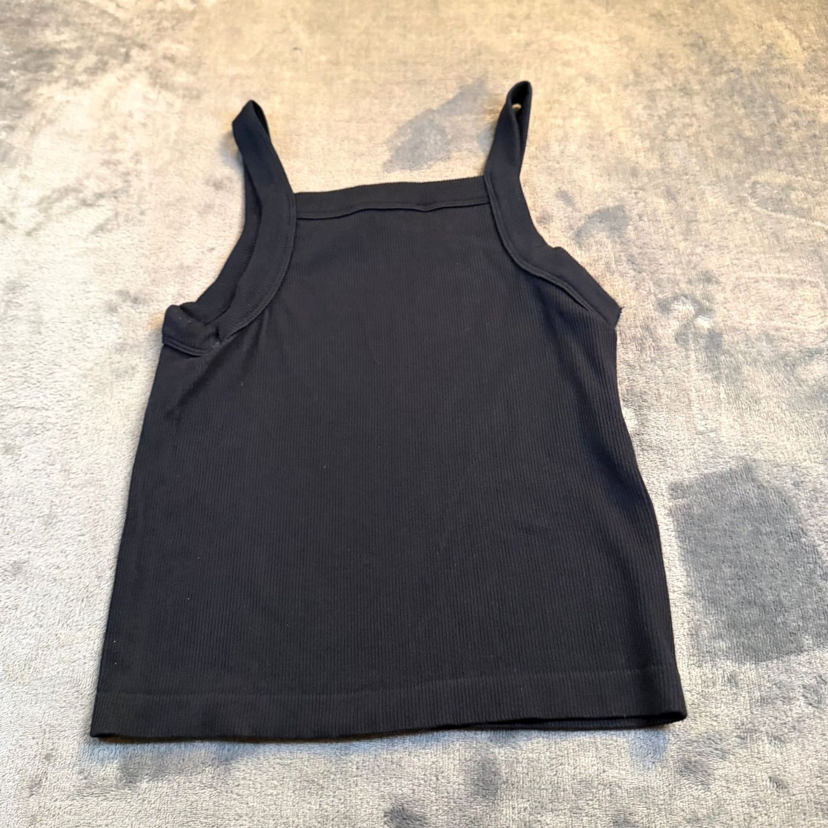 Vintage Happily Grey Black Ribbed Square Neck Tank Top Womens XS/S Size XS Tank Top, Sleeveless, Strappy, Knit, Casual, Slim, Black, Square Neck, Basic, Women Size XS / US 0-2 / IT 36-38 - 4 Thumbnail