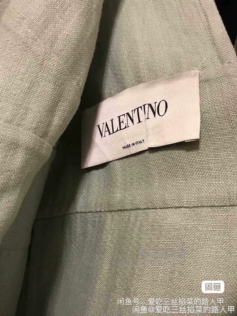 Valentino Valentino dress Size M / US 6-8 / IT 42-44 - 3 Thumbnail